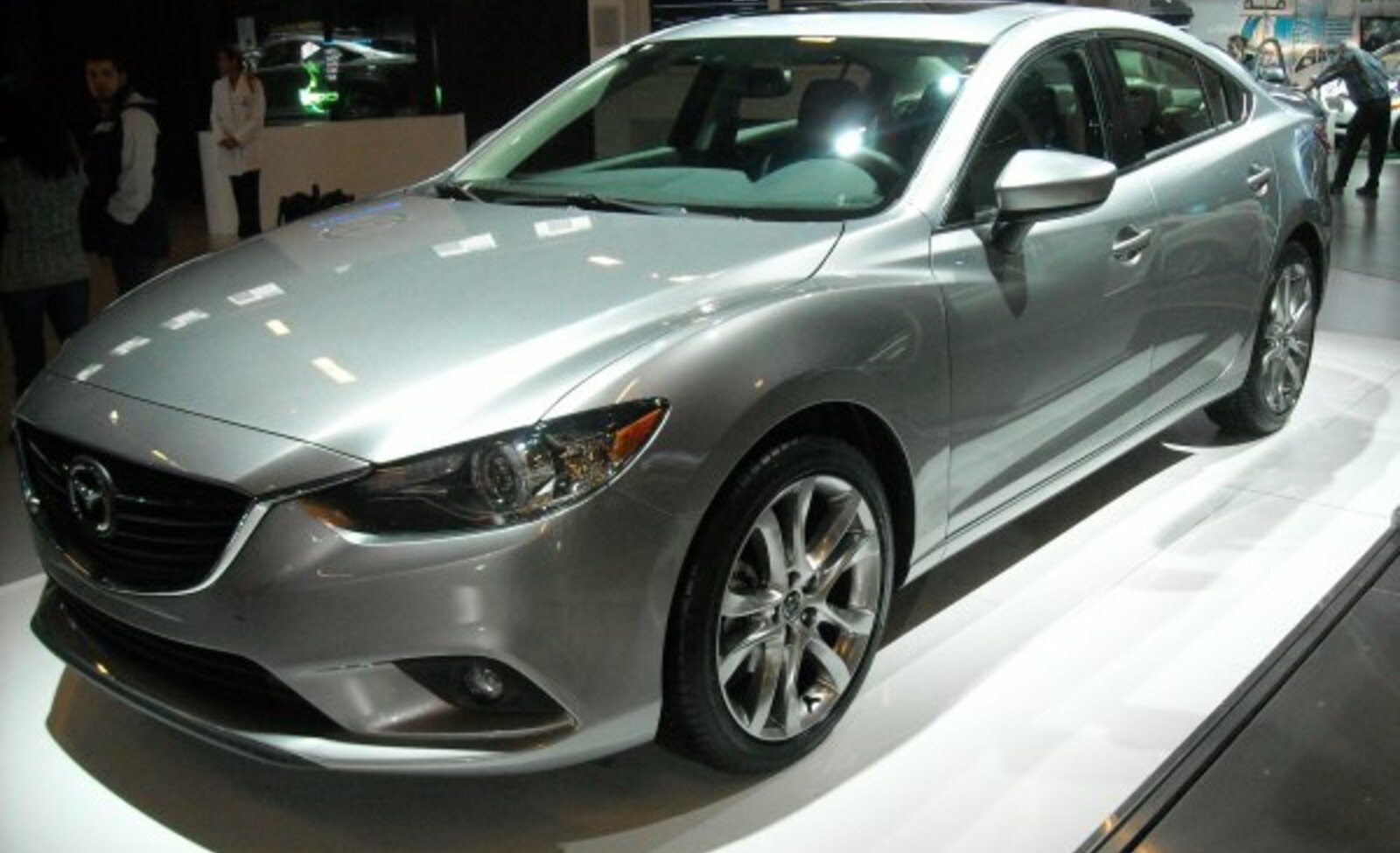 Mazda 6 III Sedan (GJ) 2.0 SKYACTIV-G (165 Hp) i-ELOOP Automatic 2012, 2013, 2014, 2015 