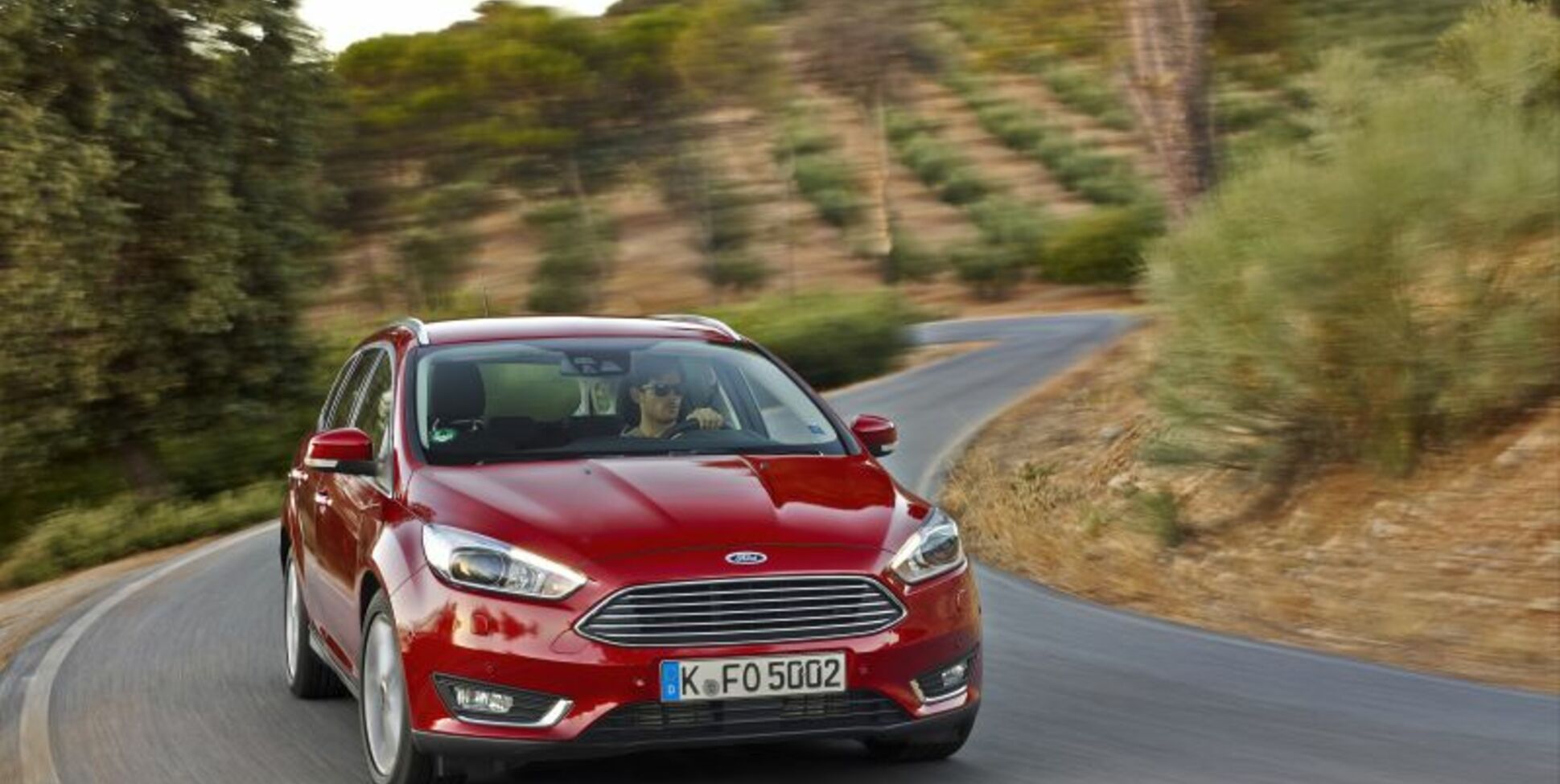 Ford Focus III Wagon (facelift 2014) ST 2.0 EcoBoost (250 Hp) 2014, 2015, 2016, 2017, 2018 