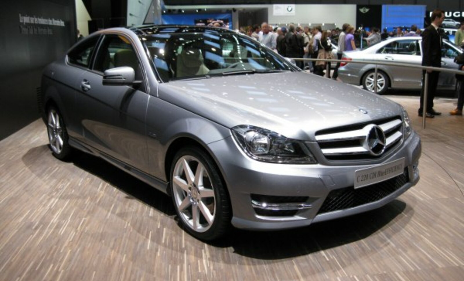 Mercedes-Benz C-class Coupe (C204, facelift 2011) C 180 1.6 (156 Hp) 7G-TRONIC PLUS 2013, 2014, 2015