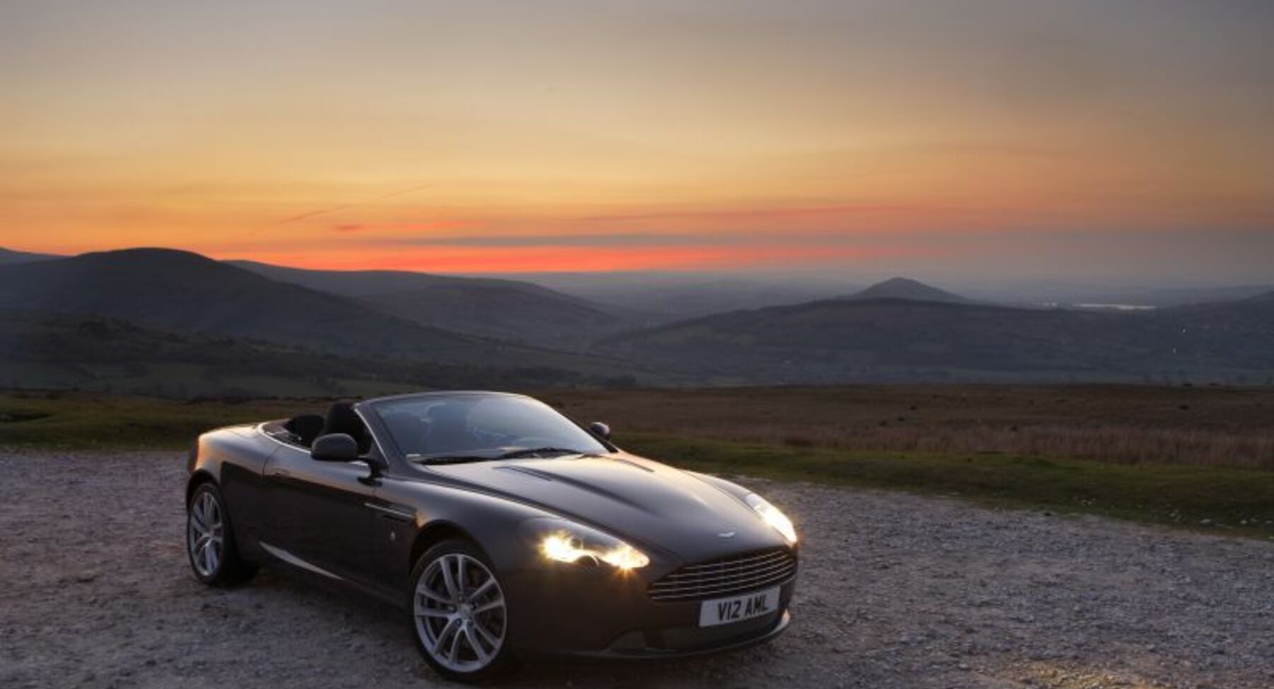 Aston Martin DB9 Volante 6.0 i V12 48V (456 Hp) Automatic 2004, 2005, 2006, 2007, 2008, 2009, 2010, 2011, 2012 