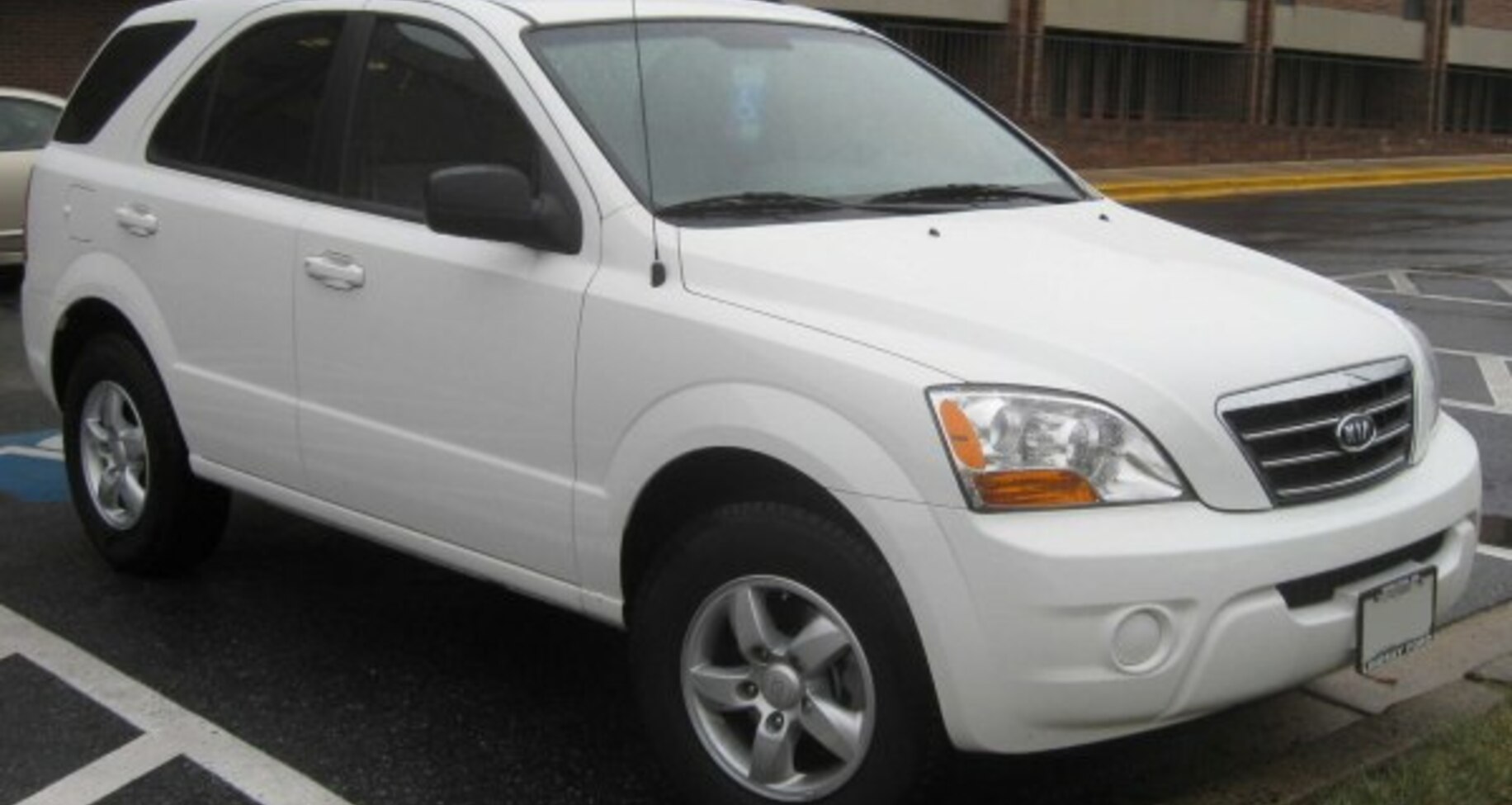 Kia Sorento I (facelift 2006) 2.5 CRDi Automatic (170 Hp) 2006, 2007, 2008, 2009 