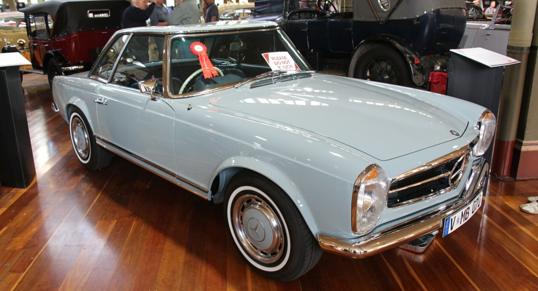 Mercedes-Benz SL Coupe (W113) 280 SL (170 Hp) 4MT 1967, 1968, 1969, 1970, 1971 