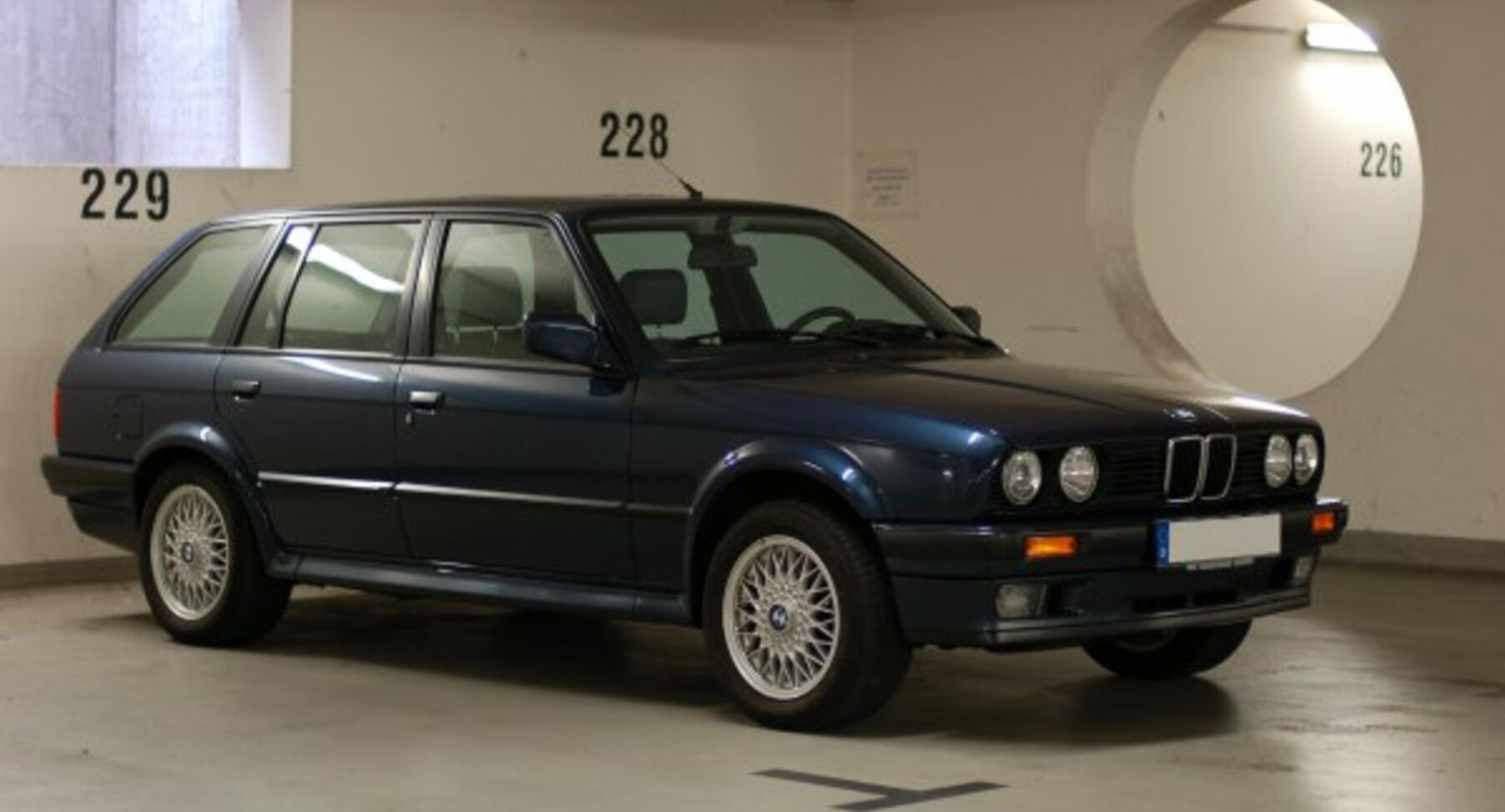 BMW 3 Series Touring (E30, facelift 1987) 325i (170 Hp) Automatic 1987, 1988, 1989, 1990, 1991, 1992, 1993