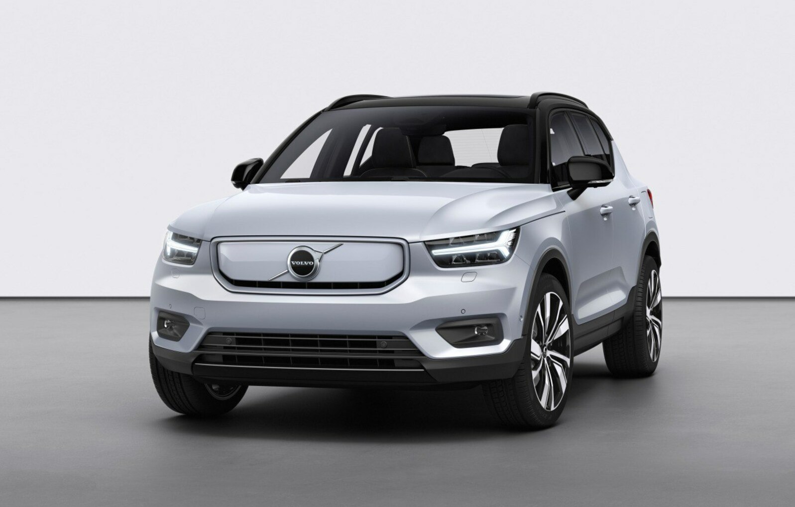 Volvo XC40 Recharge Pure Electric 69 kWh (231 Hp) Single Motor 2021, 2022 