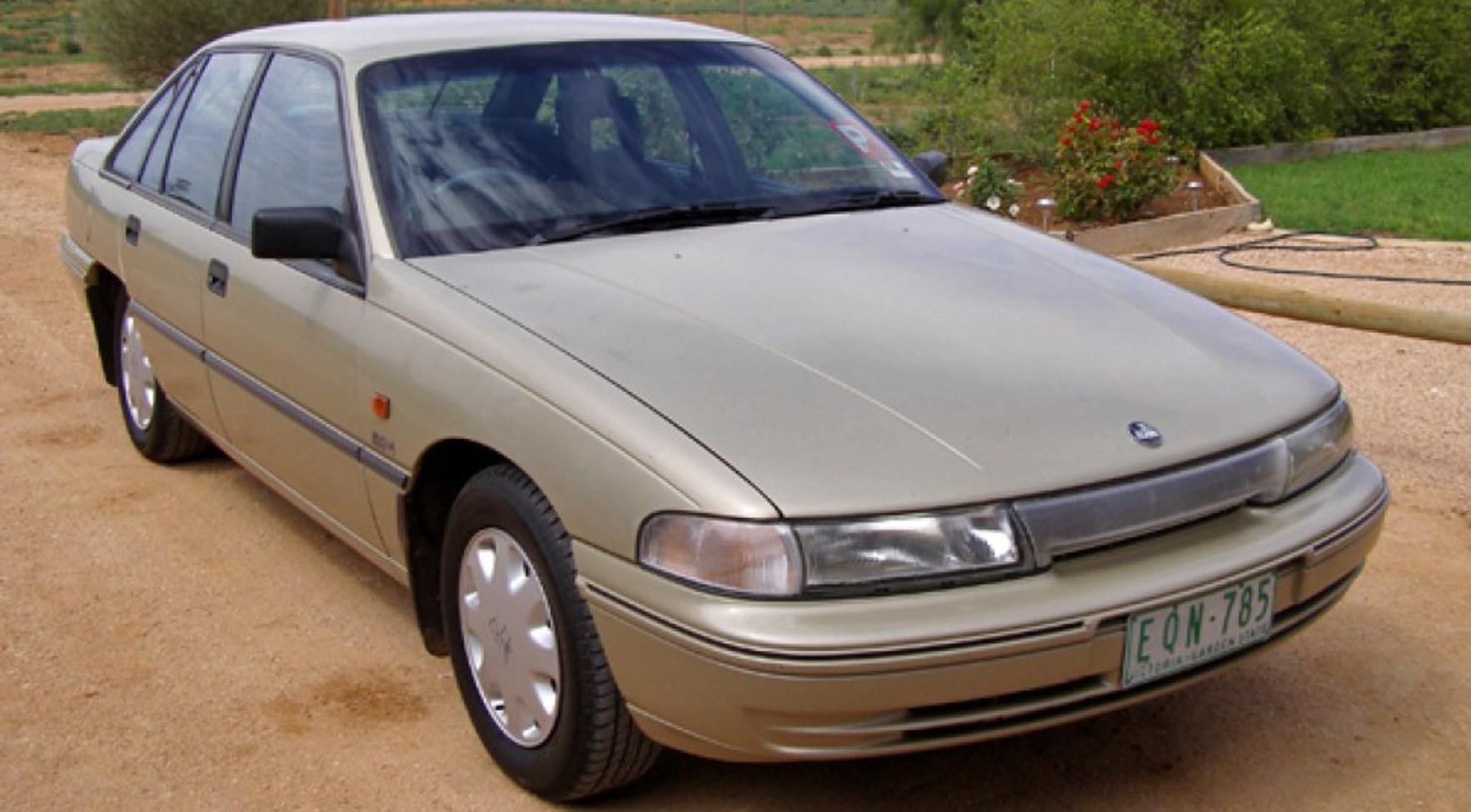 Holden Commodore 3.8 i V6 SS (177 Hp) 1992, 1993, 1994, 1995, 1996 ...