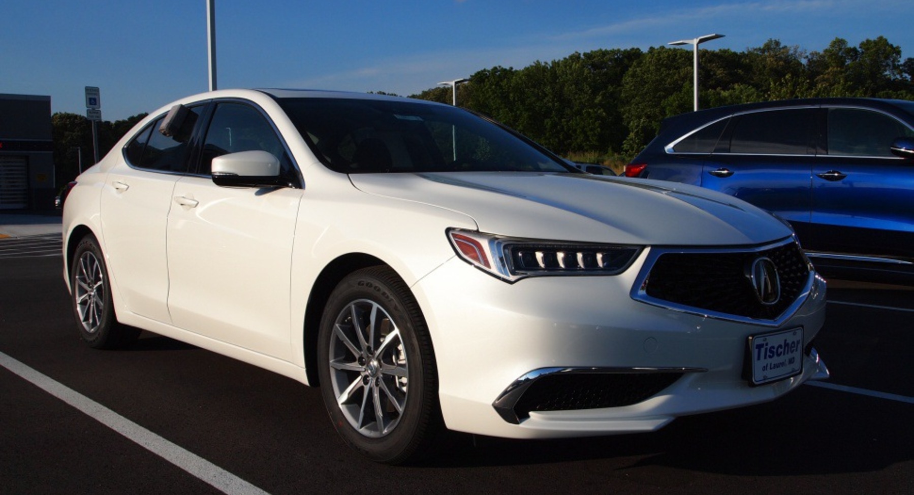 Acura TLX I (facelift 2017) A-Spec 3.5 V6 (290 Hp) SH-AWD Automatic 2017, 2018, 2019, 2020 