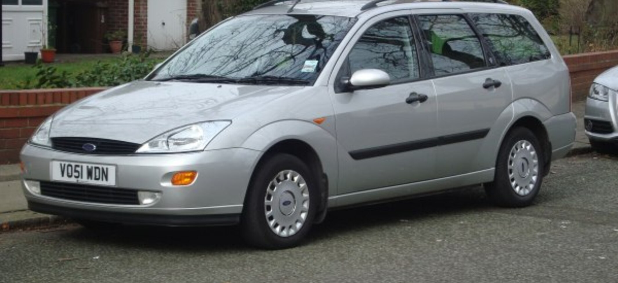 Ford Focus Turnier I 1.6 i Duratec 8V (98 Hp) 2002, 2003, 2004, 2005 