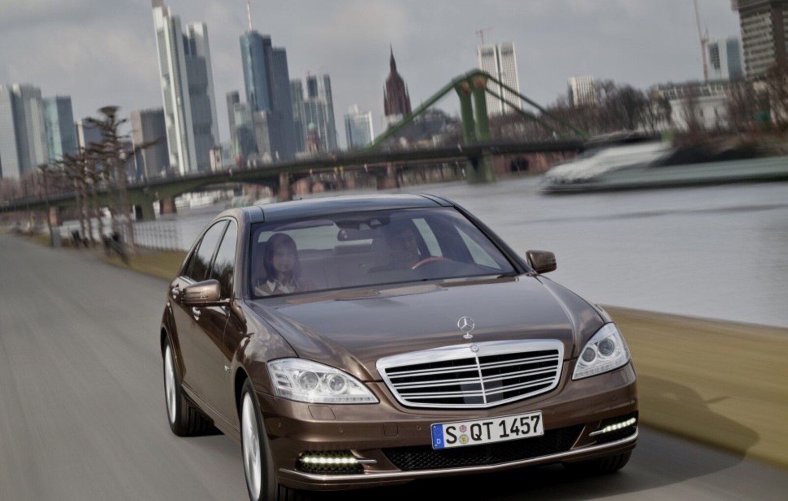 Mercedes-Benz S-class Long (V221, facelift 2009) S 500 BlueEFFICIENCY (435 Hp) 4MATIC G-TRONIC 2011, 2012, 2013 