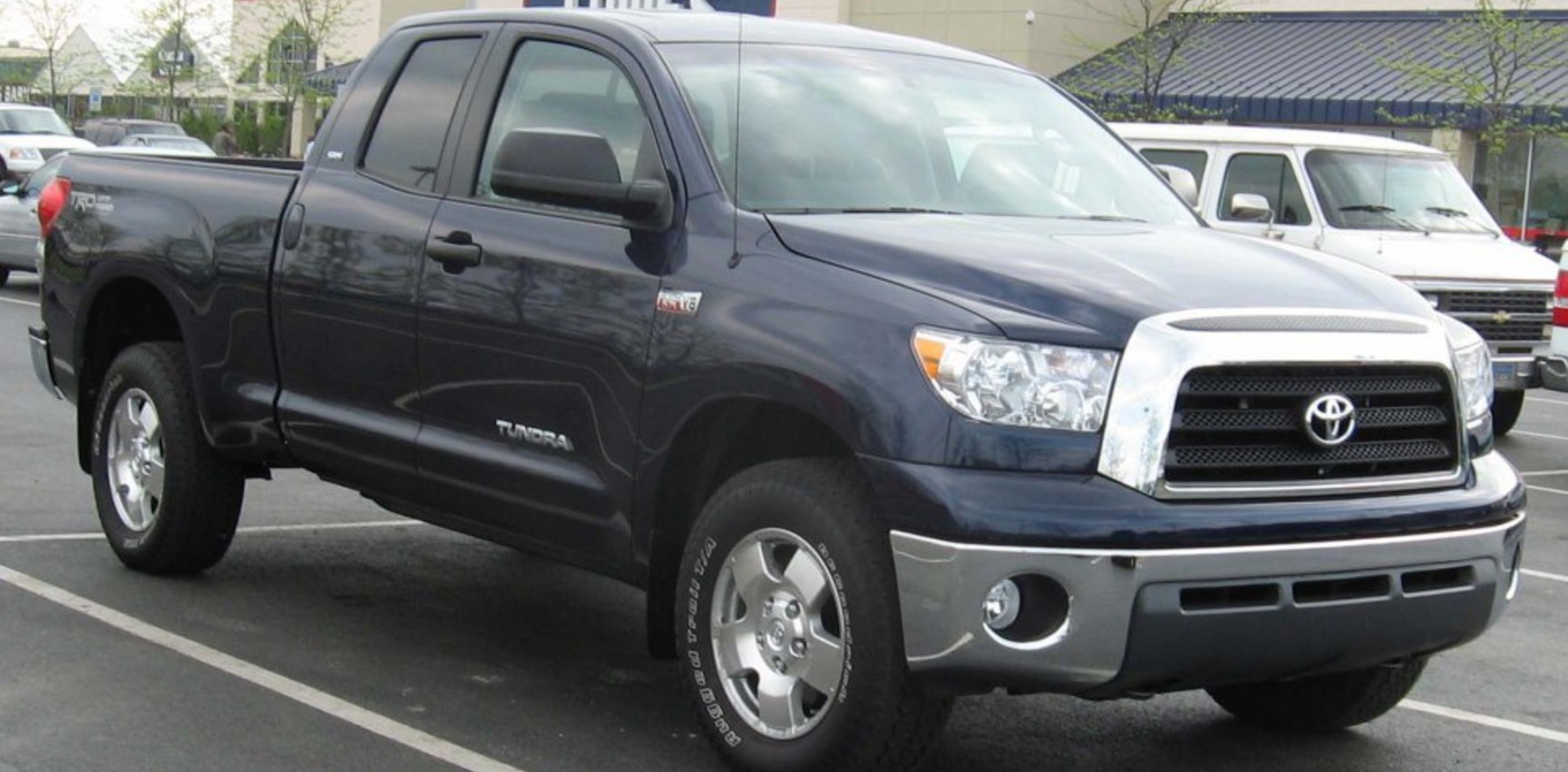 Toyota Tundra II Double Cab 4.0 V6 24V (236 Hp) Automatic 2006, 2007, 2008, 2009 