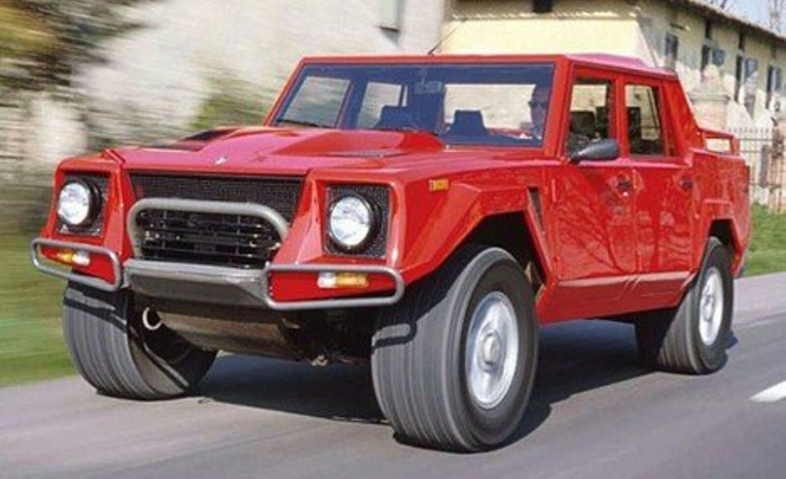 Lamborghini LM001 (Prototype) 4.8 (332 Hp) 1980, 1981, 1982, 1983 