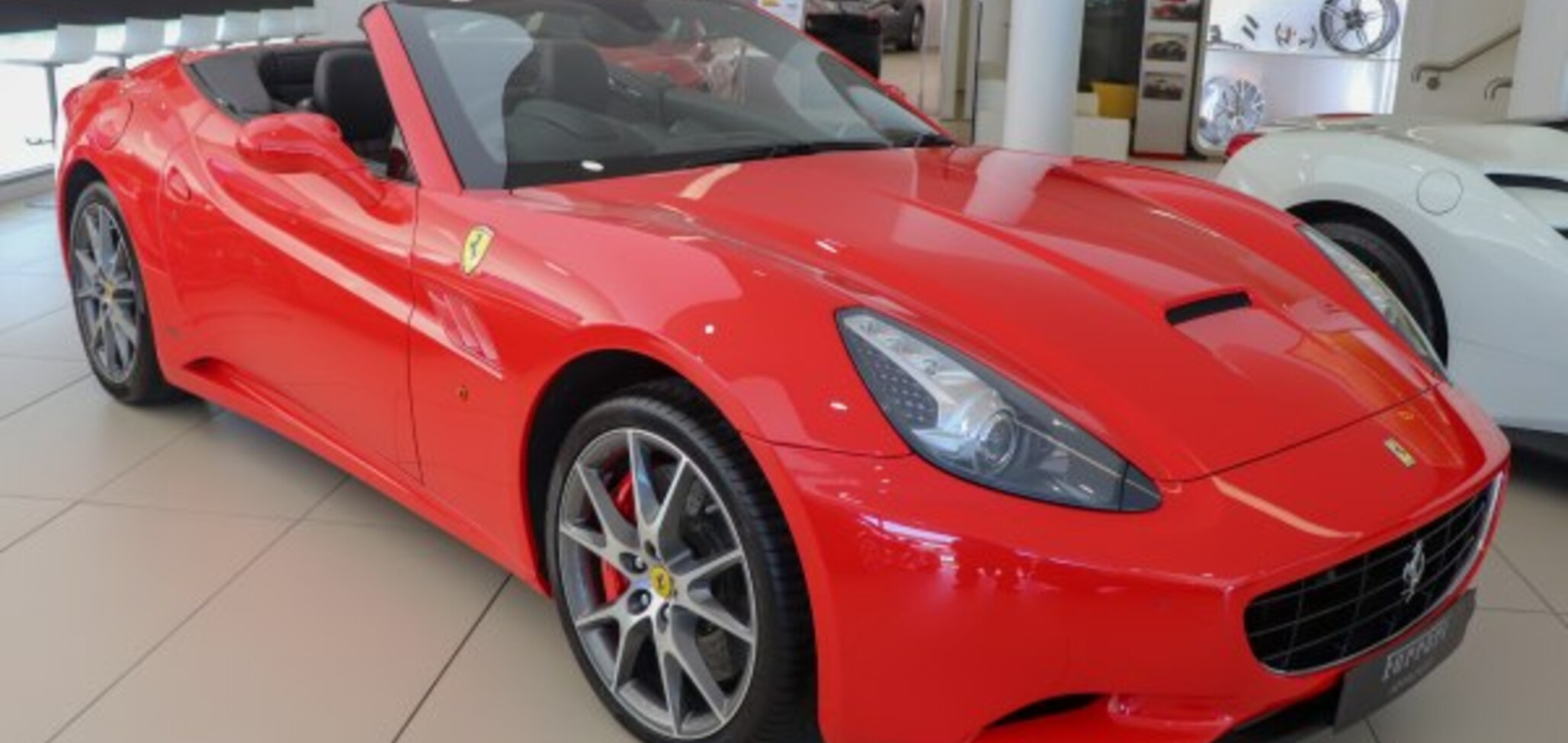 Ferrari California 30 4.3 V8 (490 Hp) Automatic 2012, 2013, 2014 