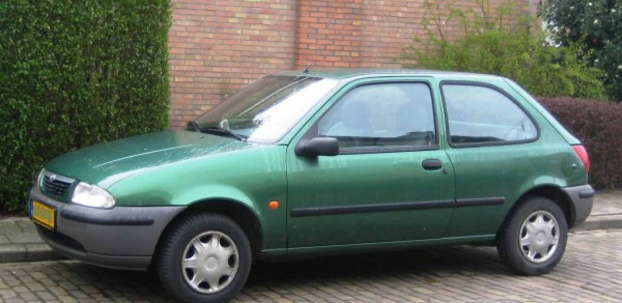 Mazda 121 III (JASM,JBSM) 1.2 (75 Hp) 1996, 1997, 1998, 1999, 2000 