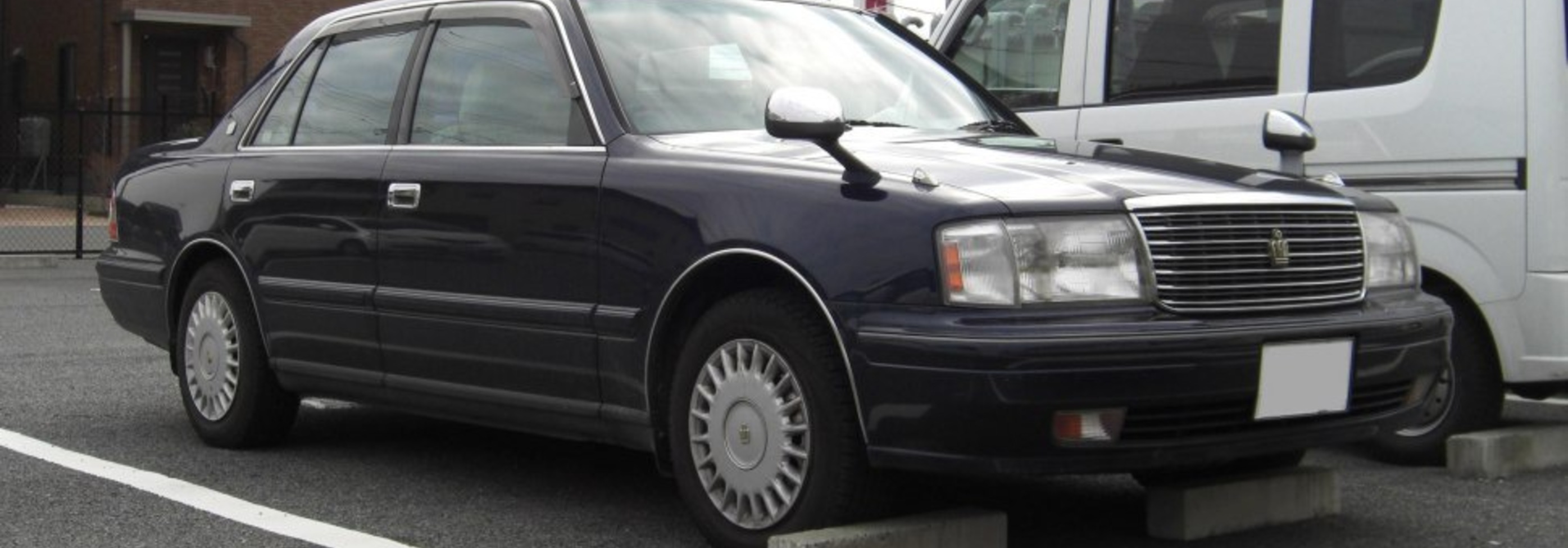 Toyota Crown Saloon X (S150, facelift 1997) 2.0 24V (140 Hp) Automatic 1997, 1998 