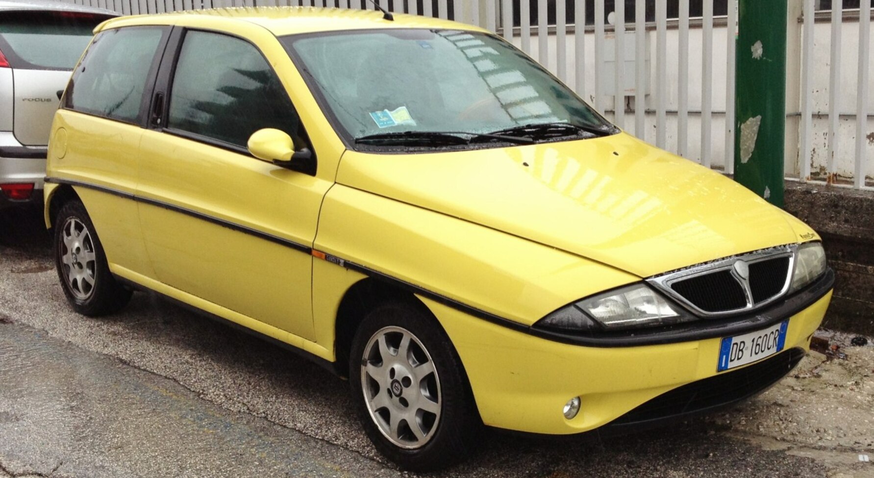 Lancia Y (840) 1.2 (60 Hp) 1996, 1997, 1998 