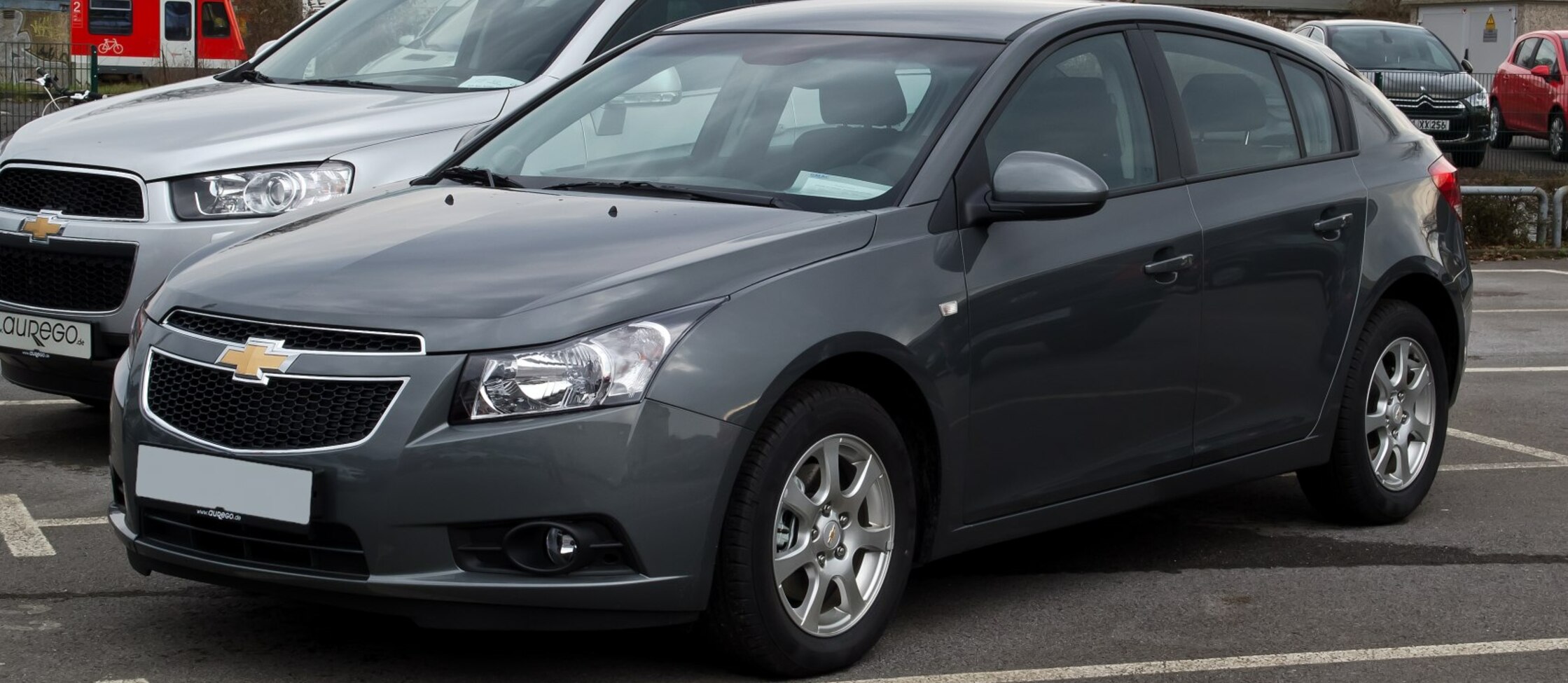 Chevrolet Cruze Hatchback 1.8 (141 Hp) Automatic 2009, 2010, 2011, 2012 