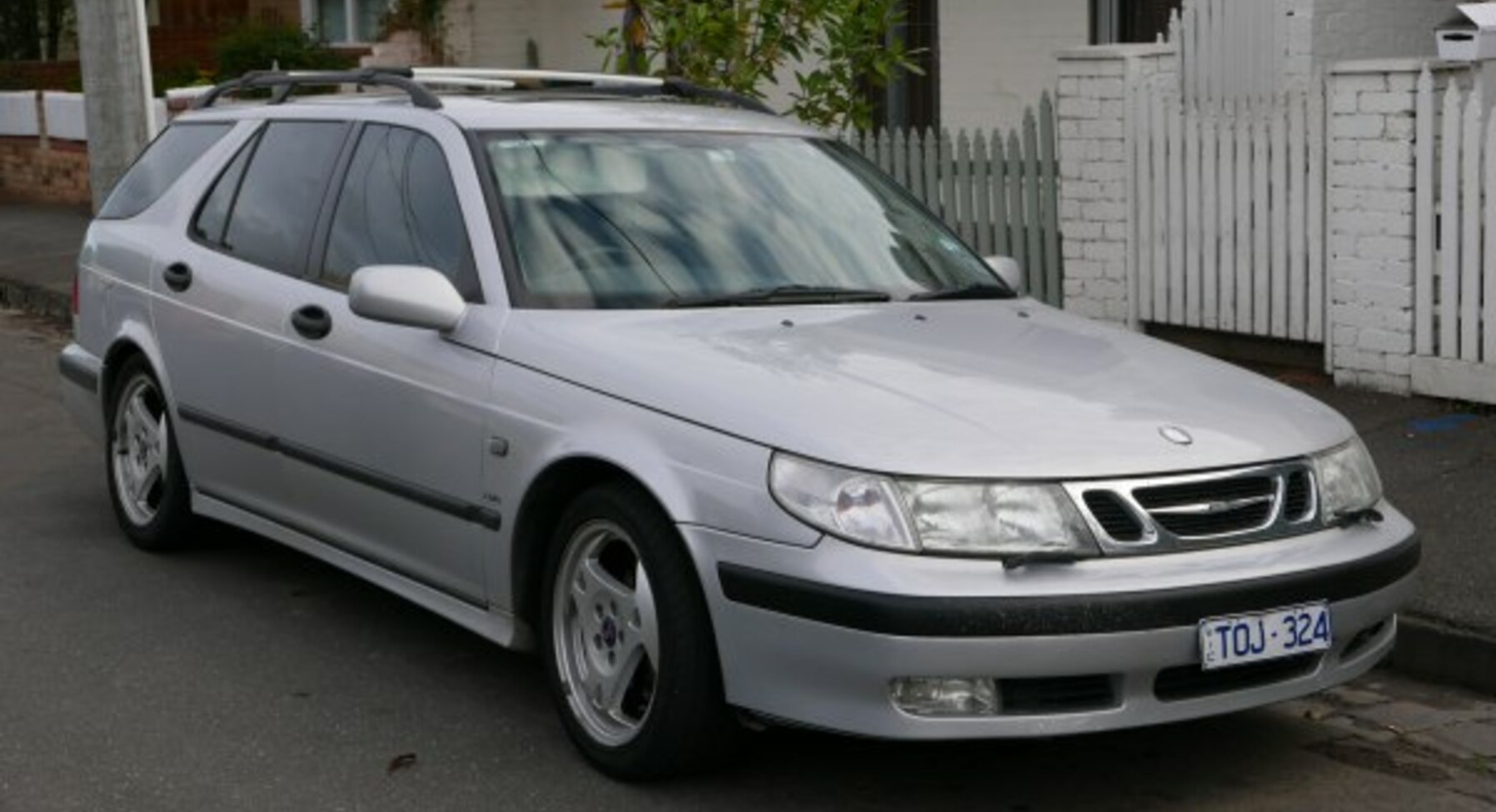 Saab 9-5 Sport Combi 2.0 T (150 Hp) Automatic 1997, 1998, 1999, 2000, 2001 