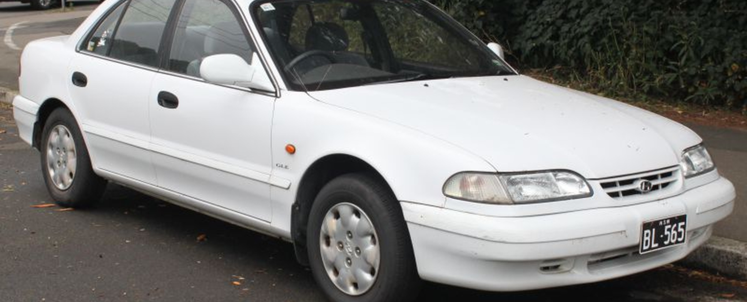 Hyundai Sonata III (Y3) 1.8 (98 Hp) 1993, 1994, 1995, 1996 