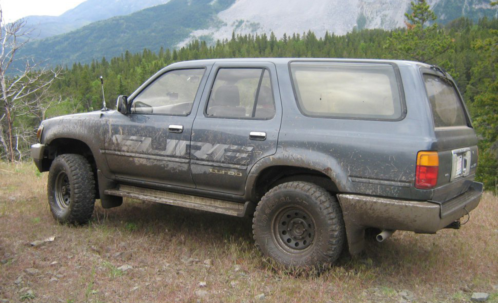 Toyota Hilux Surf 2.4 DT (97 Hp) 1988, 1989, 1990, 1991, 1992, 1993, 1994, 1995 