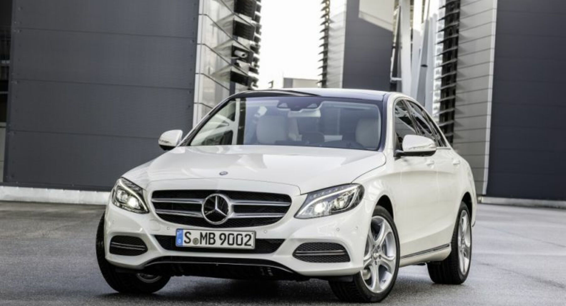 Mercedes-Benz C-class (W205) C 350e (279 Hp) PLUG-IN HYBRID 7G-TRONIC 2015, 2016, 2017, 2018 