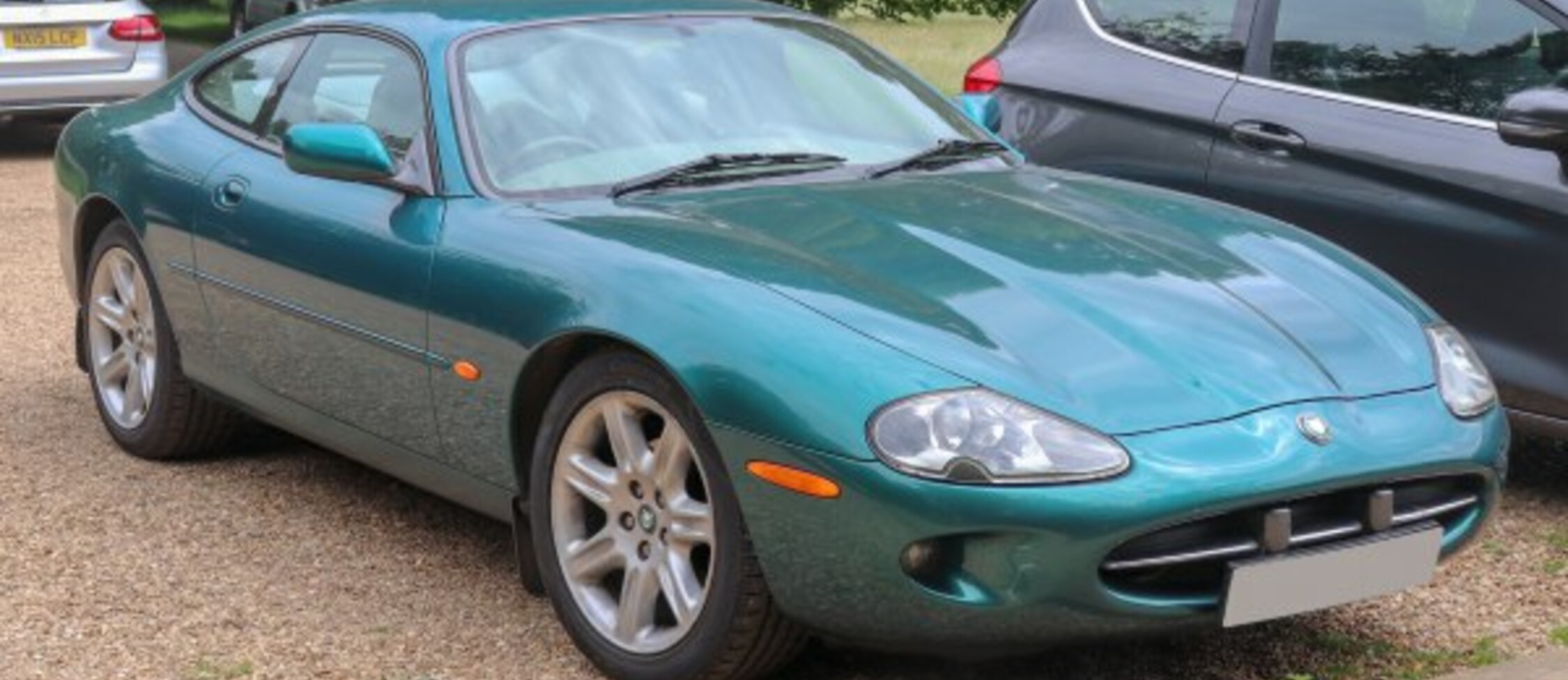 Jaguar XK Coupe (X100) XK8 4.2 V8 (298 Hp) Automatic 2002, 2003, 2004, 2005 