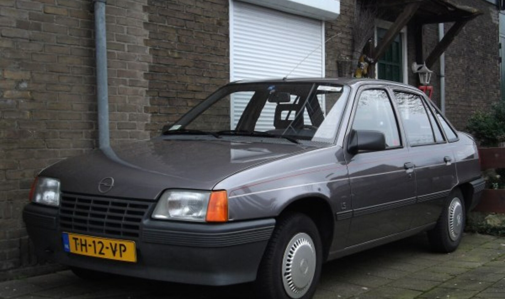 Opel Kadett E 1.8i (100 Hp) 1985, 1986 