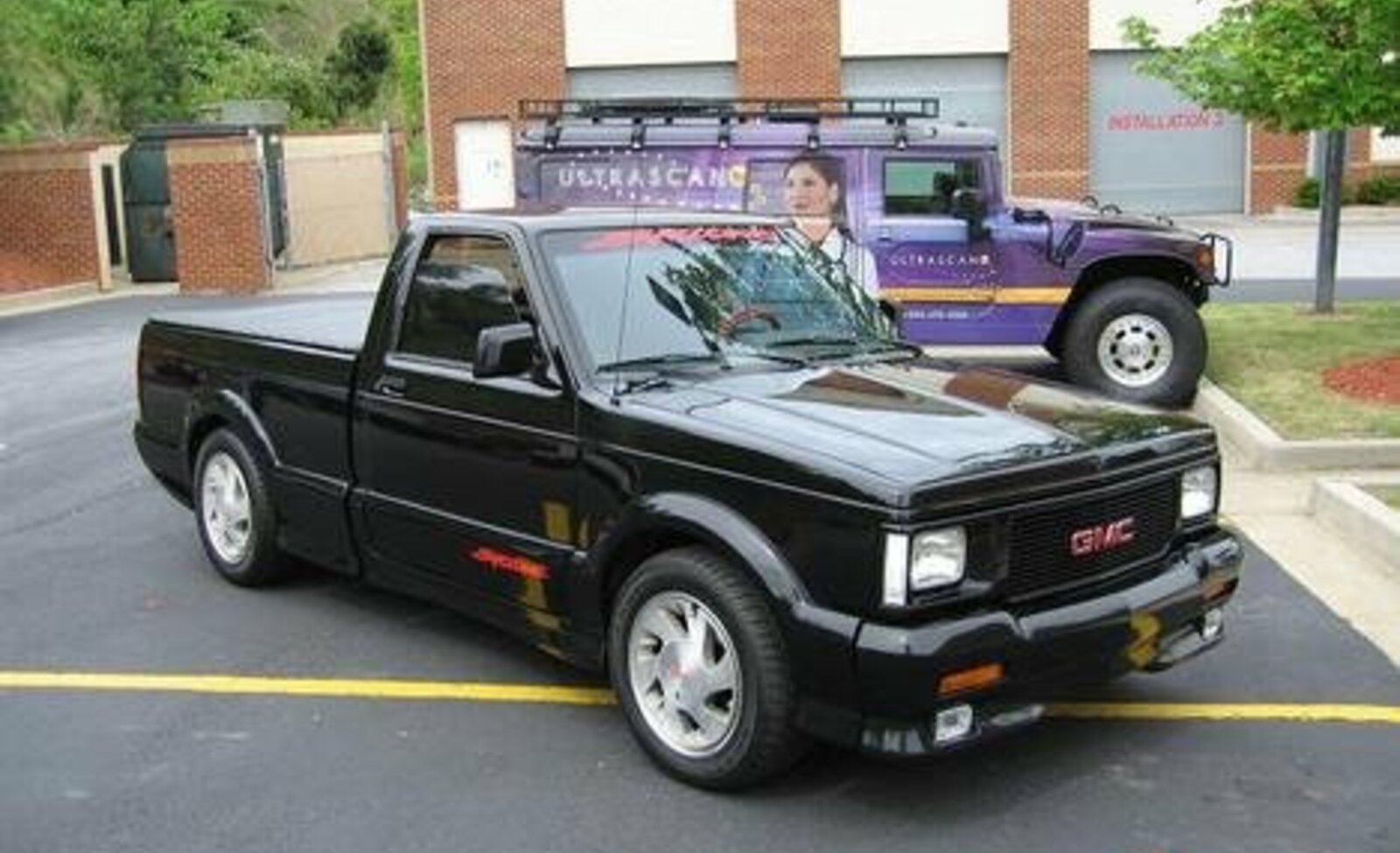 GMC Syclone 4.3 i V6 4WD (279 Hp) 1991, 1992, 1993 