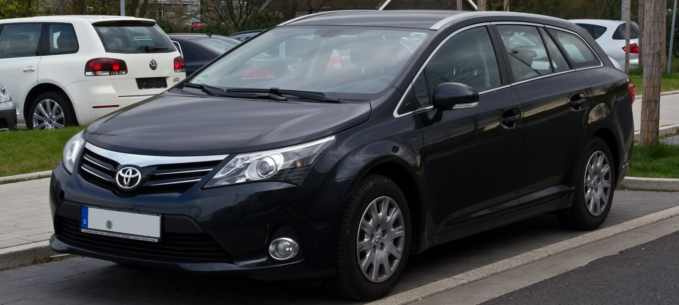 Toyota Avensis III Wagon (facelift 2012) 2.2 D-CAT (177 Hp) 2012, 2013, 2014, 2015 