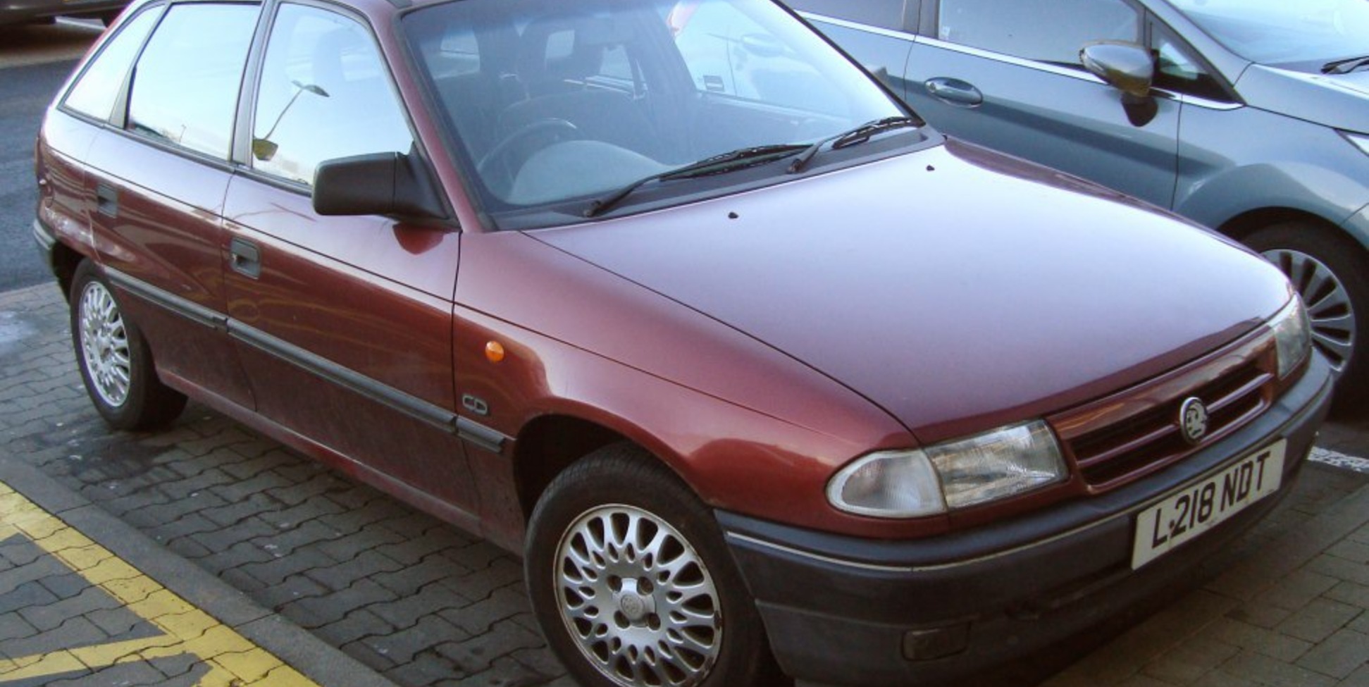 Vauxhall Astra Mk III CC 1.7 D (57 Hp) 1991, 1992 