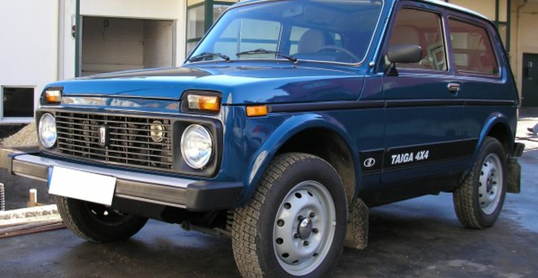 Lada Niva 3-door (facelift 1993) 1.7i (82 Hp) 4x4 2003, 2004, 2005, 2006, 2007, 2008, 2009 