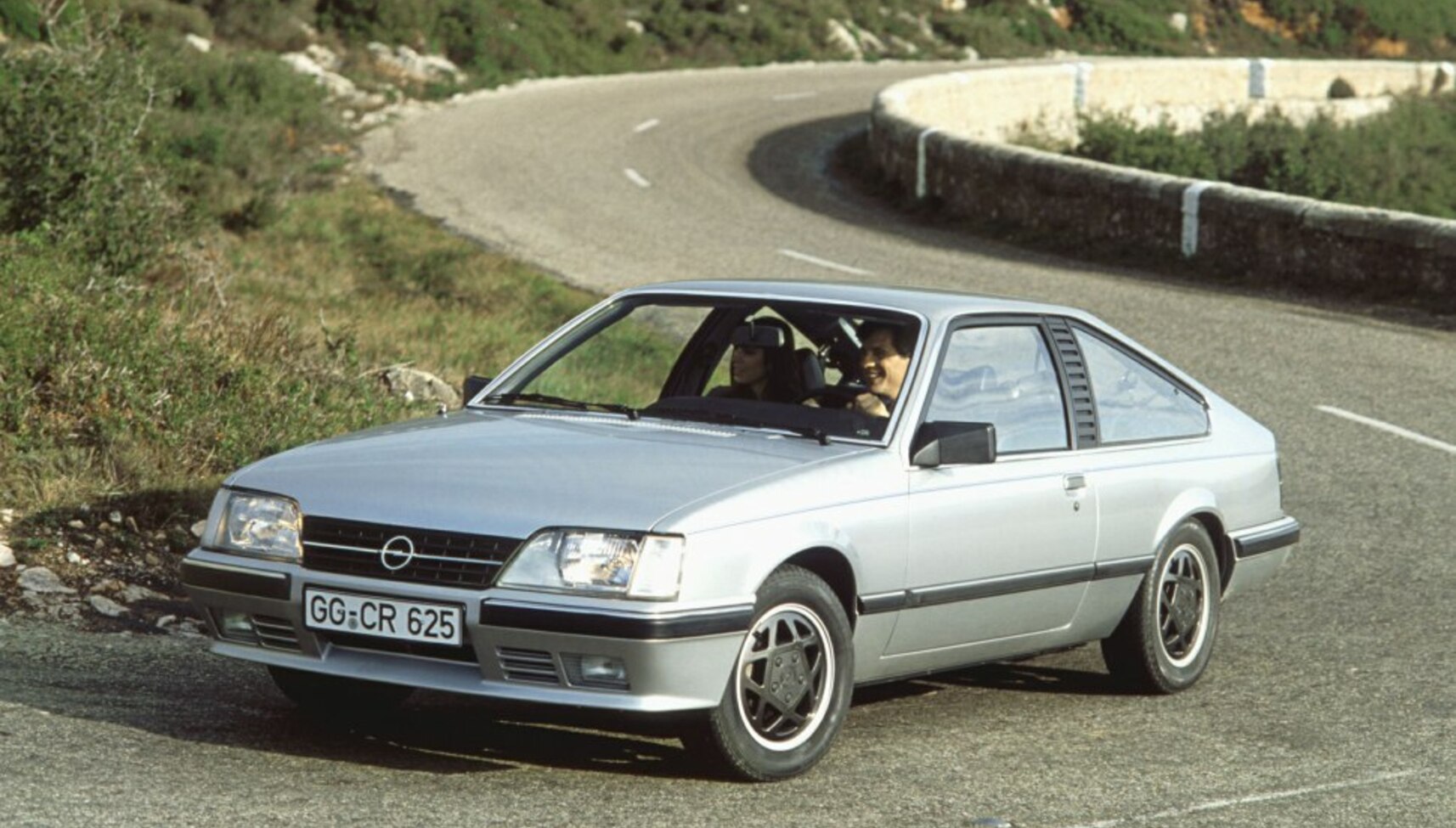 Opel Monza A2 2.0 E (115 Hp) 1983, 1984 