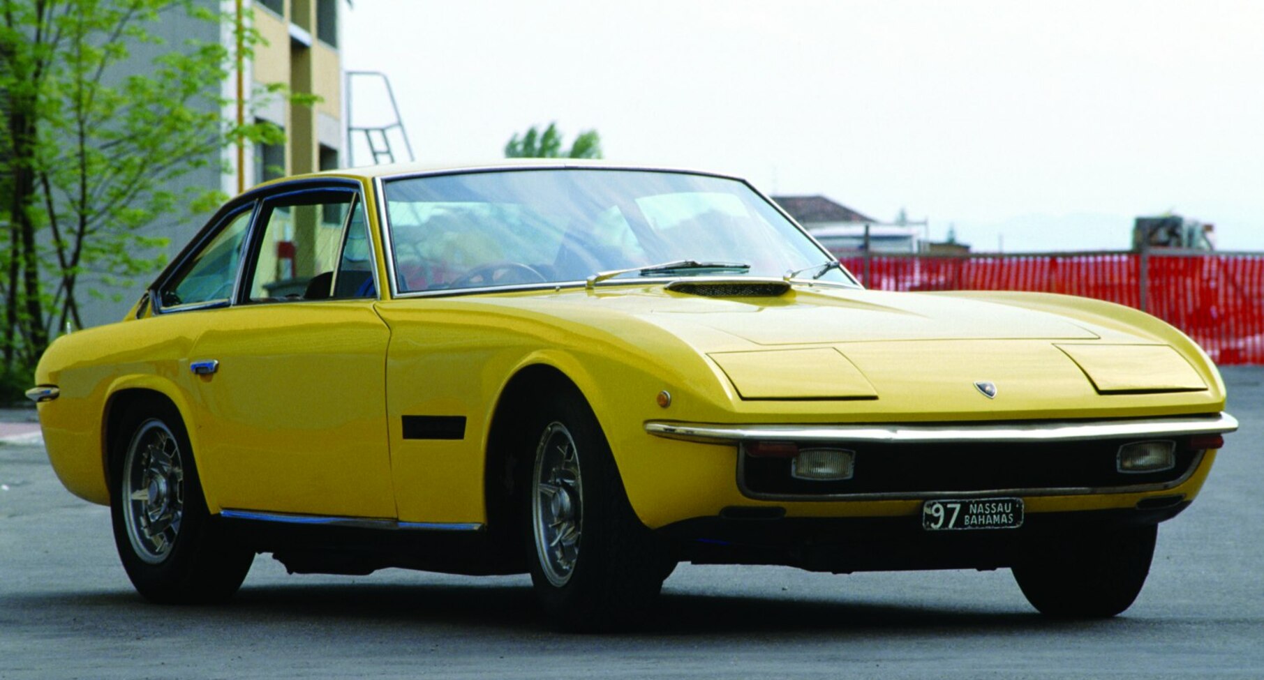 Lamborghini Islero 4.0 V12 (320 Hp) 1968, 1969, 1970