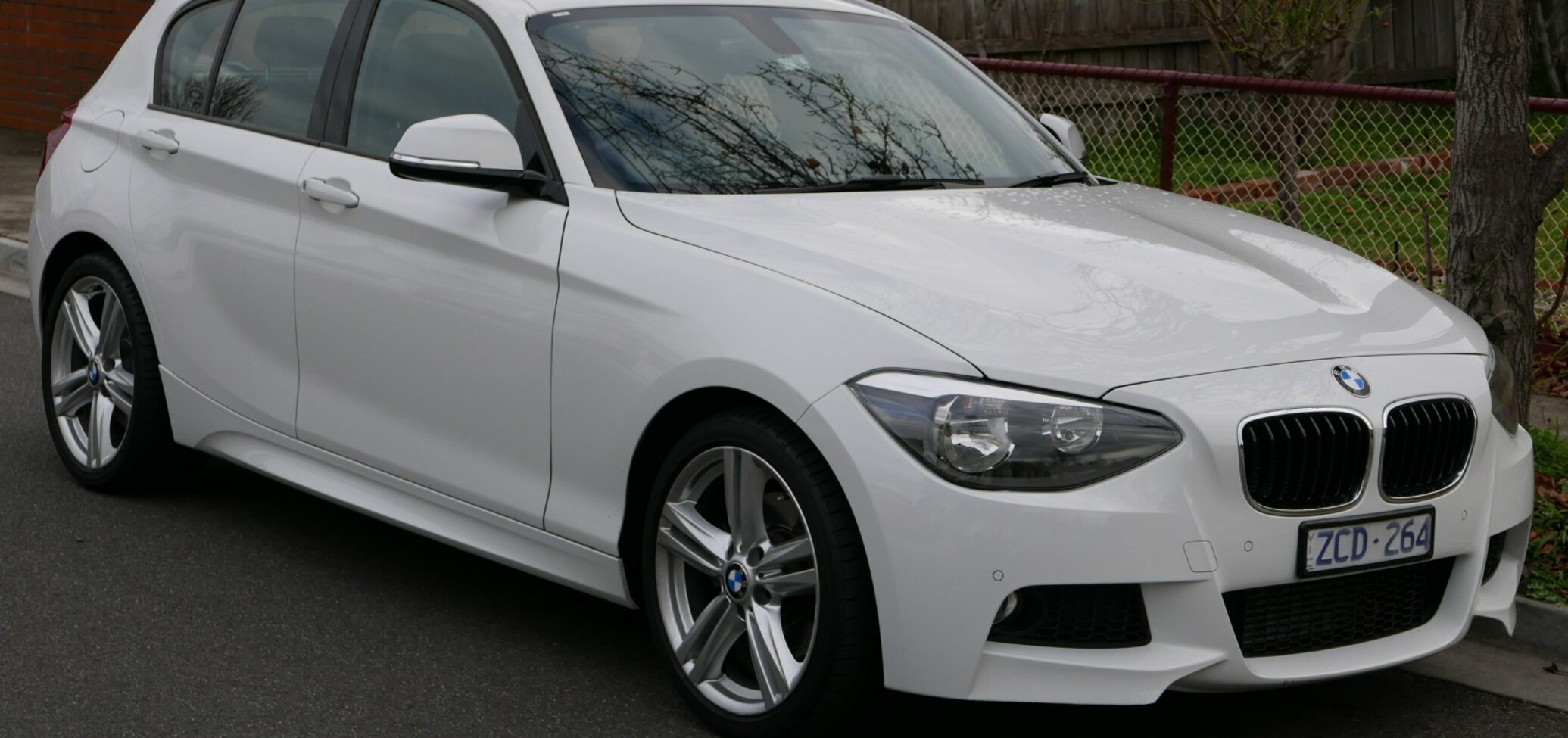 BMW 1 Series Hatchback 5dr (F20) 125i (218 Hp) Steptronic 2012, 2013, 2014, 2015 