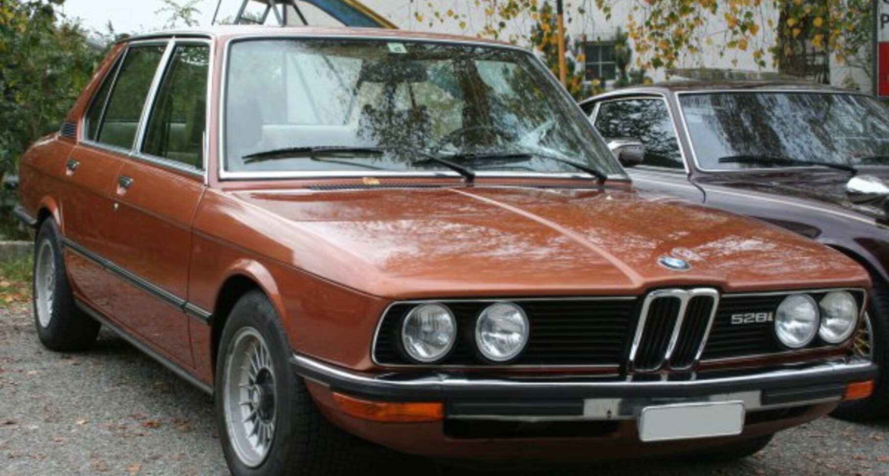 BMW 5 Series (E12, Facelift 1976) 528i (177 Hp) 1977, 1978 