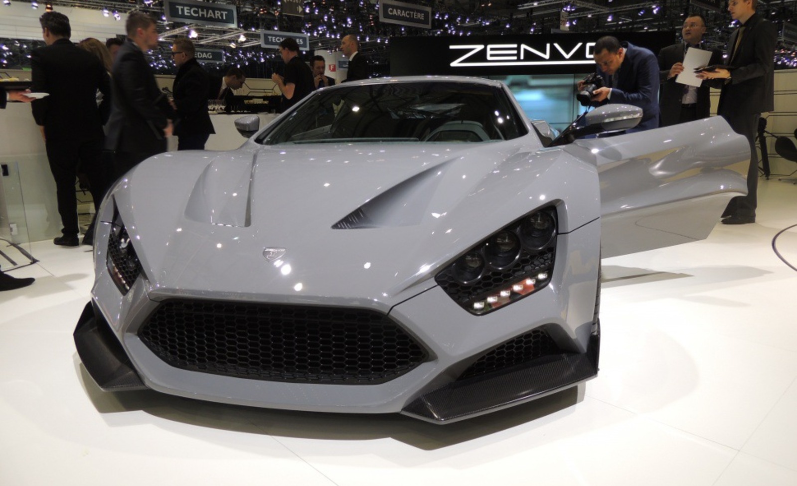 Zenvo TS1 5.8 V8 (1179 Hp) Automatic 2017, 2018, 2019, 2020, 2021 