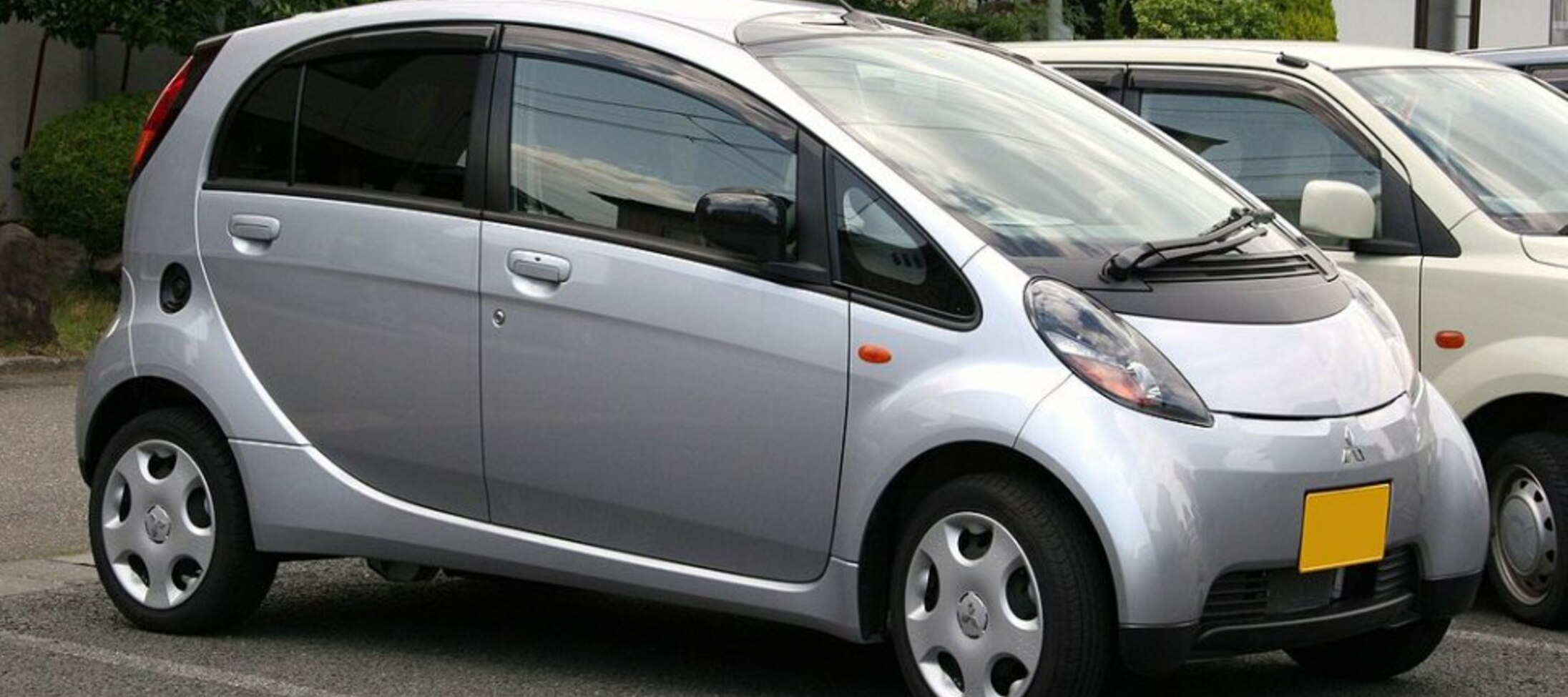 Mitsubishi i (HA1W) 0.7 12V (64 Hp) 2005, 2006, 2007, 2008, 2009, 2010, 2011, 2012, 2013 