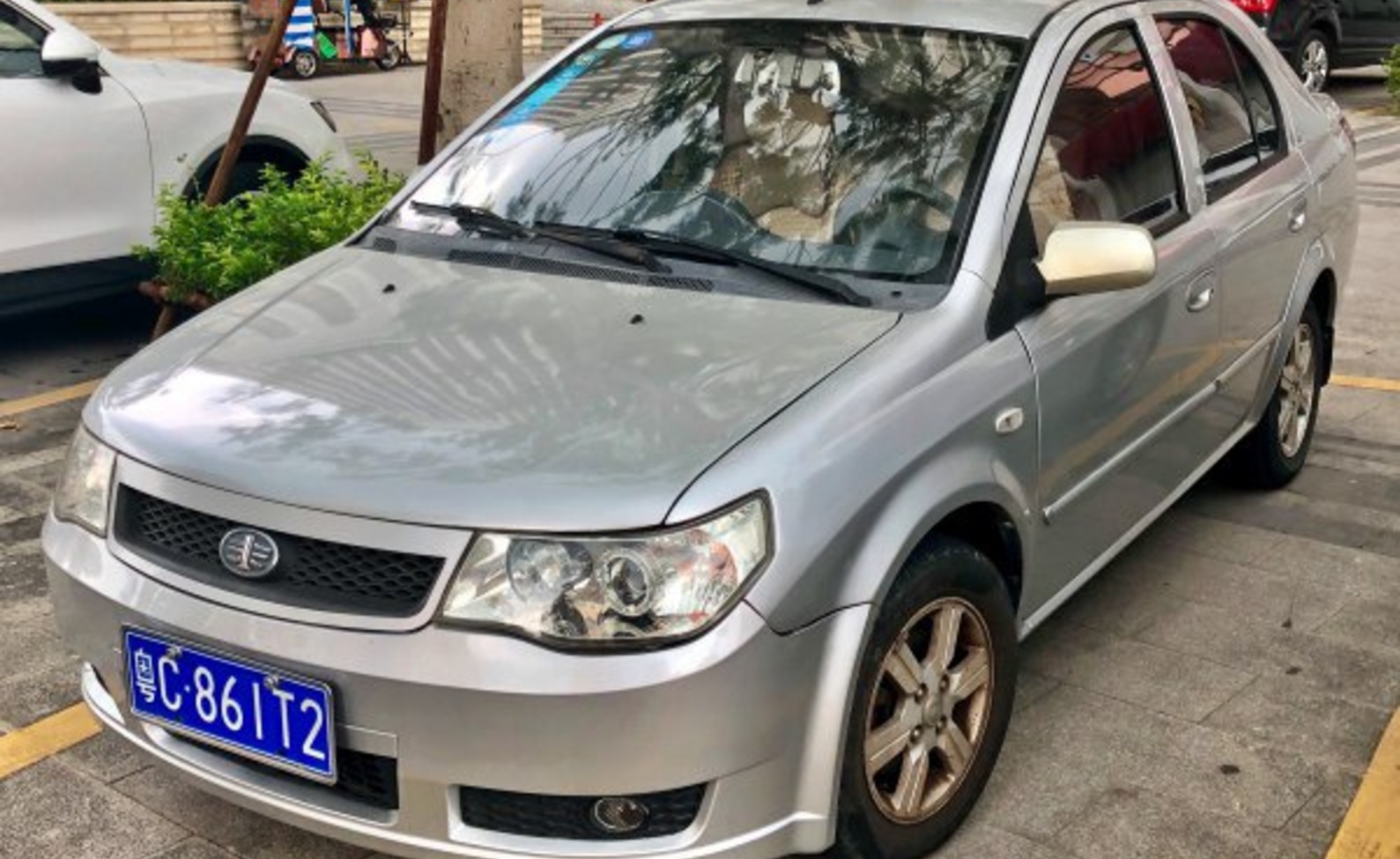 FAW Vita Sedan 1.5 (100 Hp) 2006, 2007, 2008, 2009, 2010 