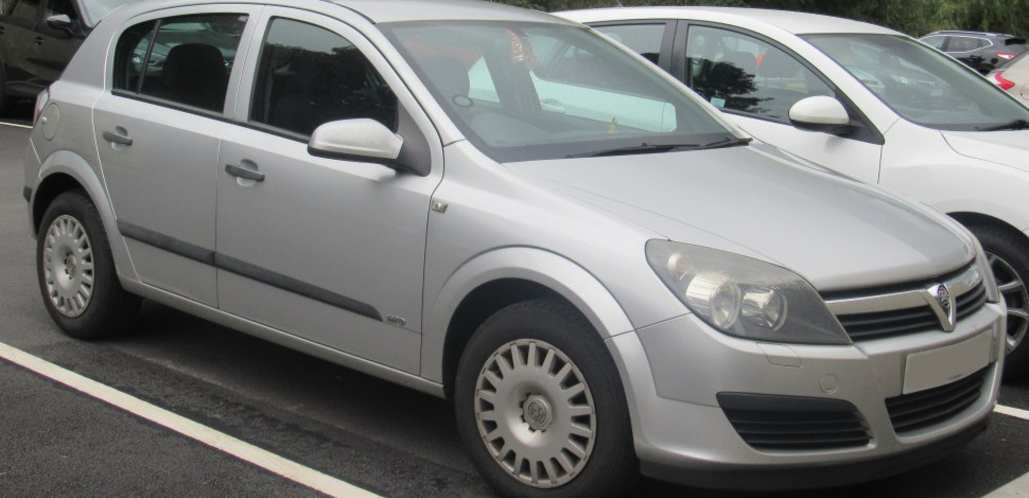 Vauxhall Astra Mk V CC 1.4 (90 Hp) 2004, 2005, 2006, 2007, 2008, 2009 