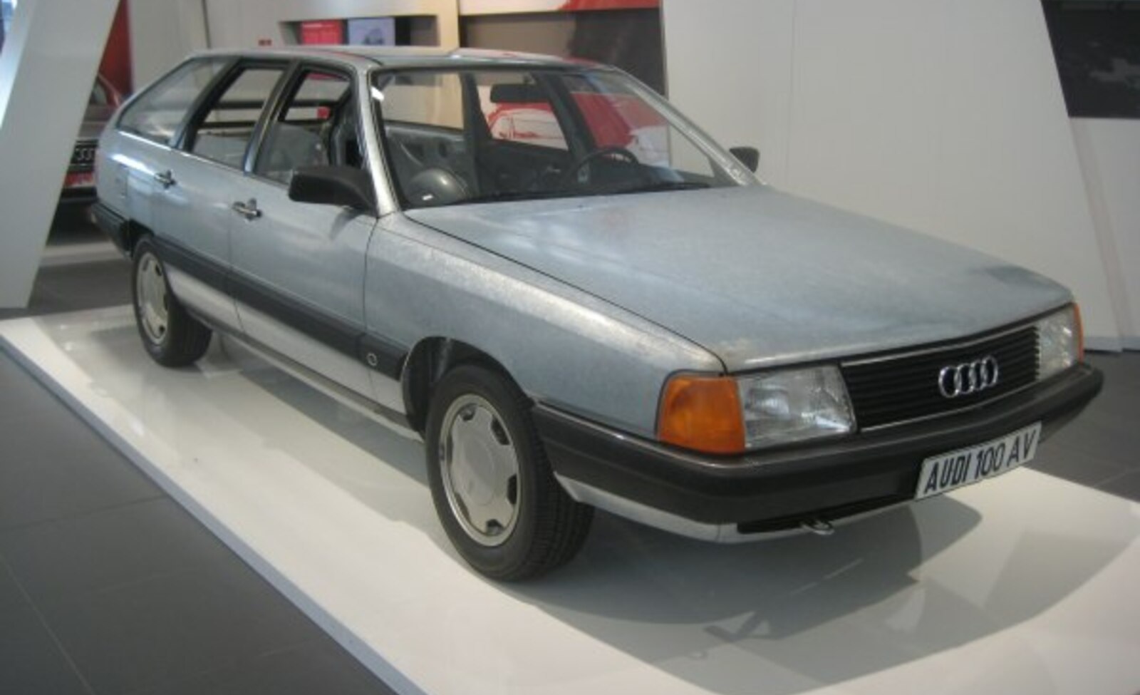 Audi 100 Avant (C3, Typ 44, 44Q) 2.0 TD (87 Hp) 1983, 1984, 1985, 1986, 1987 