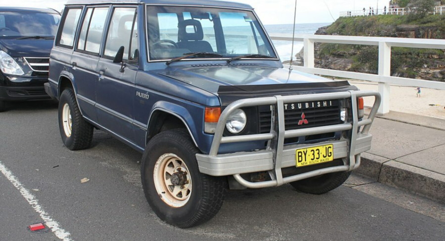 Mitsubishi Pajero I (L04_G,L14_G) 2.5 TD (L044G,L049G) (87 Hp) 1990, 1991 