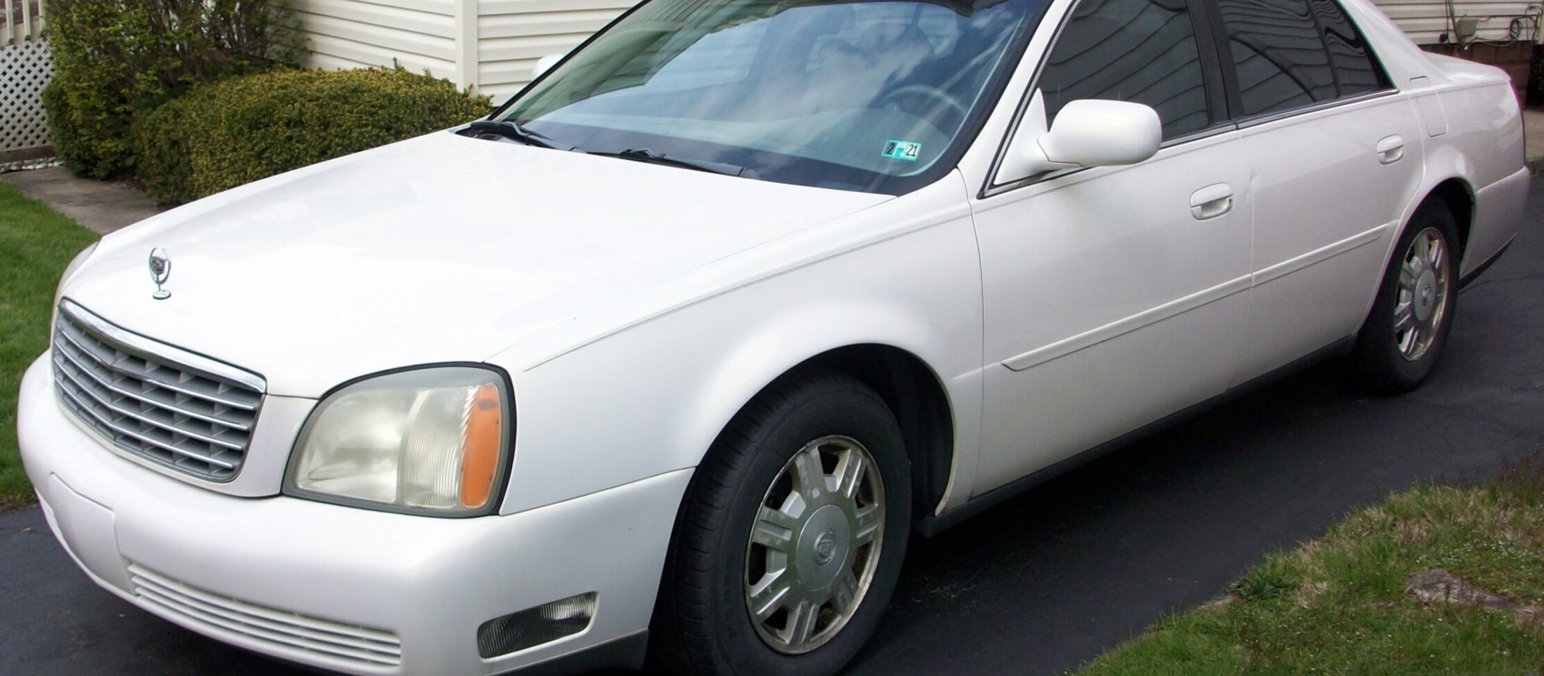 Cadillac DE Ville (EL12) 4.6 i V8 32V DTS (304 Hp) 1999, 2000, 2001, 2002, 2003, 2004, 2005, 2006 