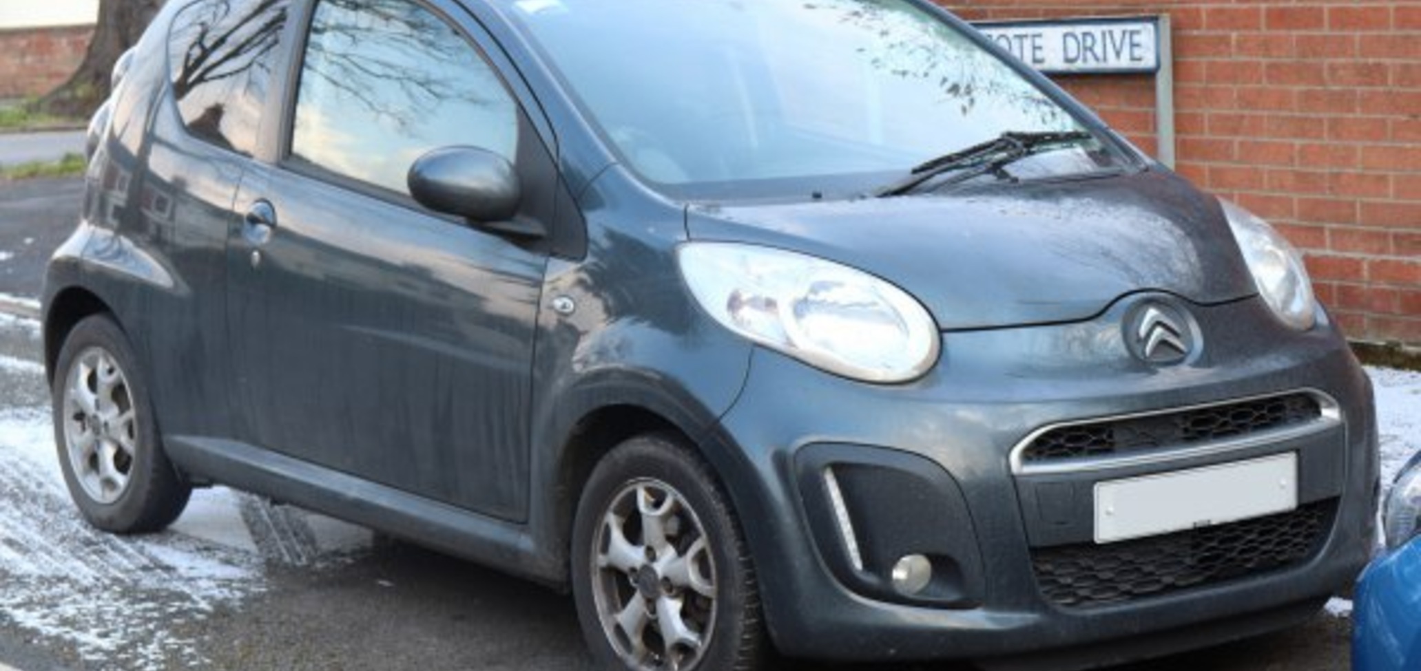 Citroen C1 I (Phase III, 2012 3-door) 1.0i (68 Hp) EGS 2012, 2013, 2014 