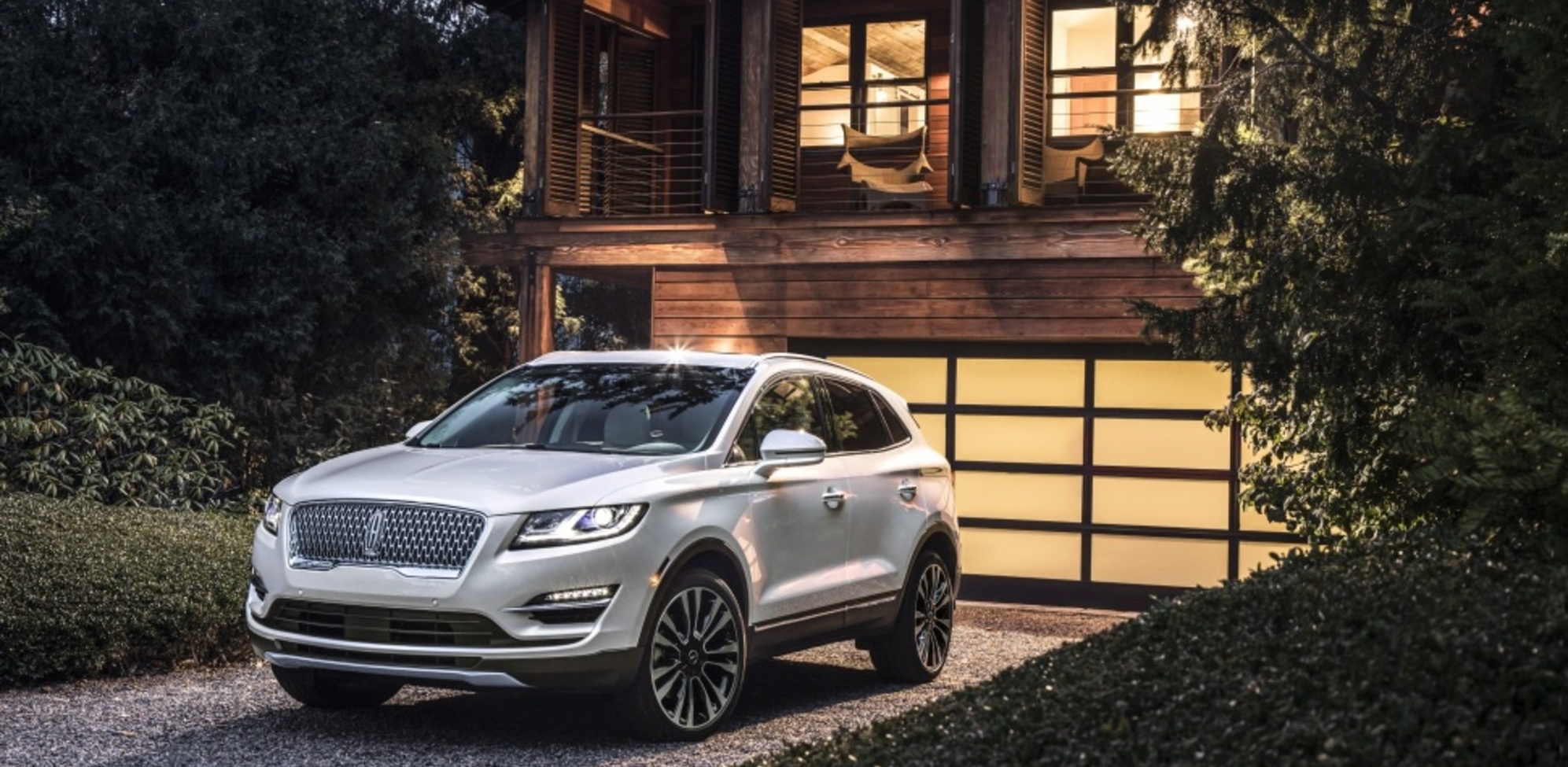 Lincoln MKC (facelift 2019) 2.0 (245 Hp) Automatic 2018, 2019, 2020, 2021 