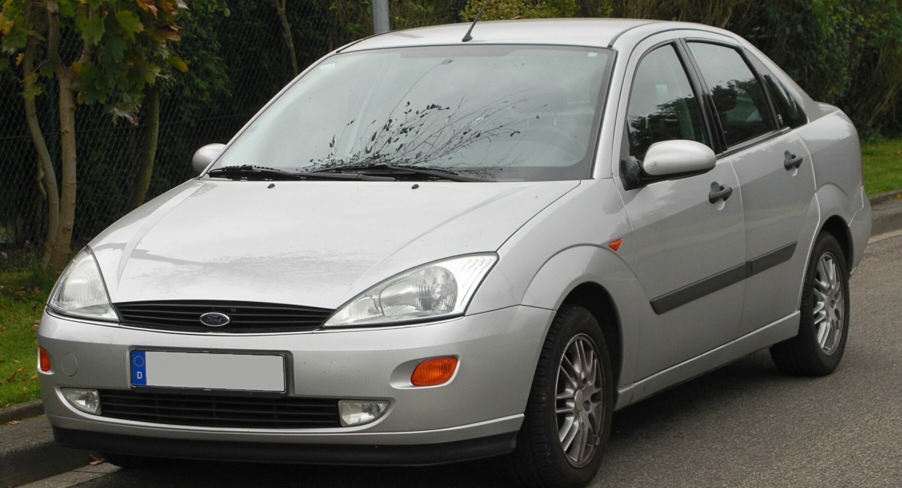 Ford Focus I Sedan 1.6 16V (100 Hp) Automatic 1998, 1999, 2000, 2001, 2002, 2003, 2004, 2005 