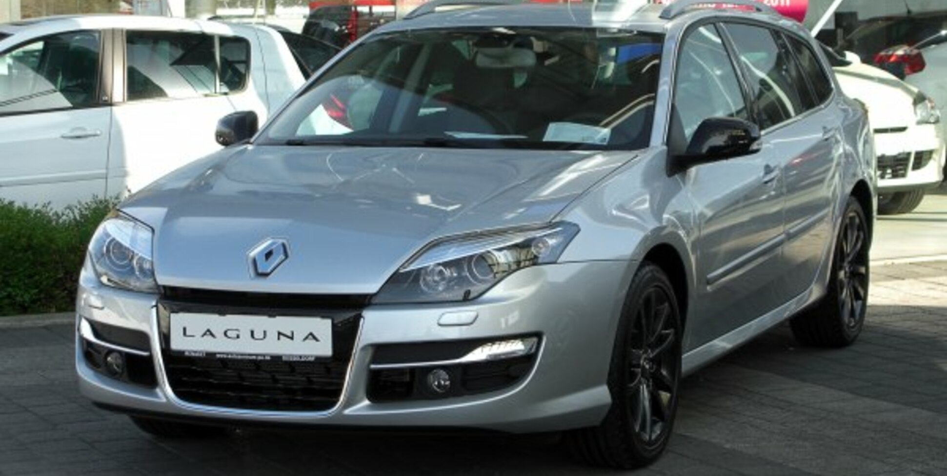 Renault Laguna III Grandtour (Phase II) GT 2.0 dCi (173 Hp) Automatic 2010, 2011, 2012, 2013, 2014, 2015 