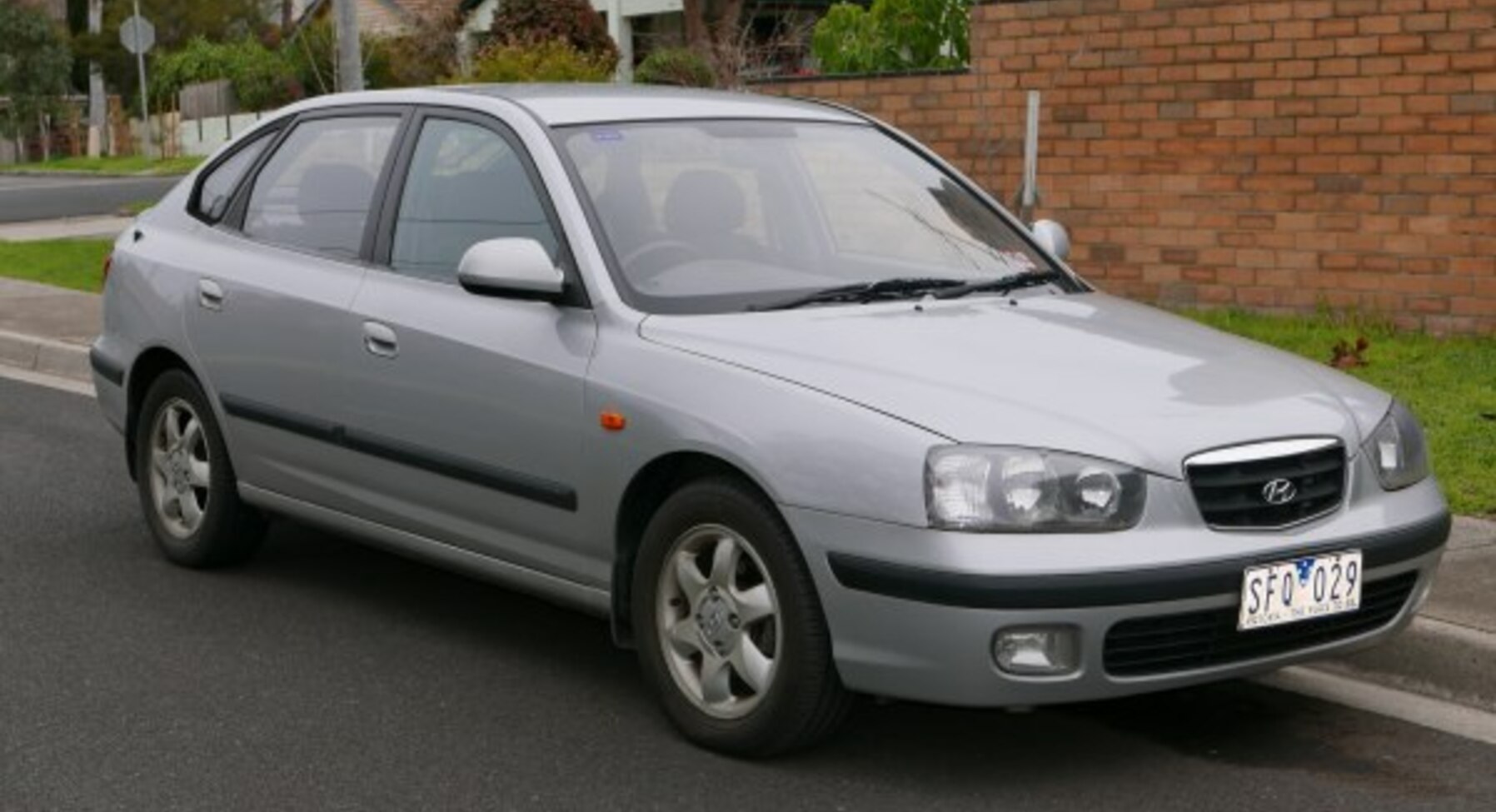 Hyundai Elantra III Hatchback 1.6 (107 Hp) Automatic 2000, 2001, 2002, 2003, 2004, 2005, 2006 