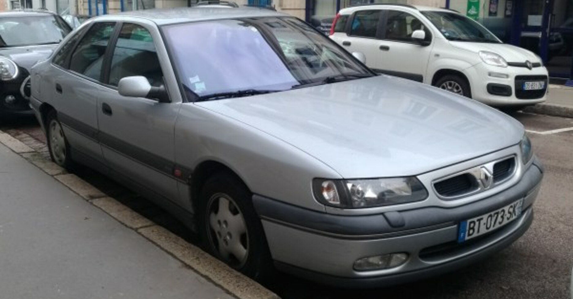 Renault Safrane I (B54, facelift 1996) 2.9 24V (190 Hp) 1999, 2000 