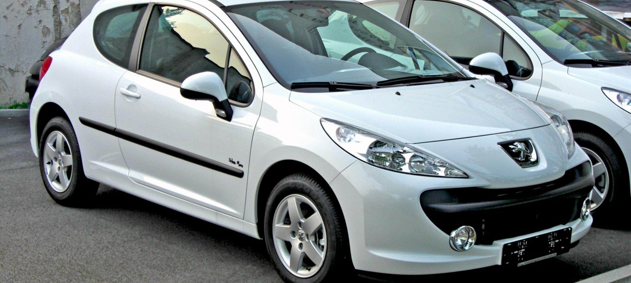 Peugeot 207 1.4 i (75 Hp) 2006, 2007, 2008, 2009 