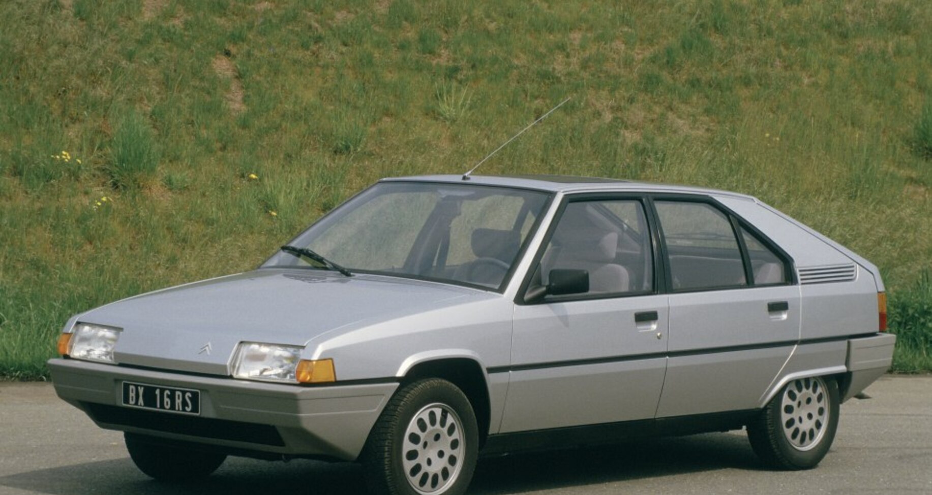 Citroen BX I (Phase I, 1982) 16 TRS (94 Hp) 1984, 1985, 1986 