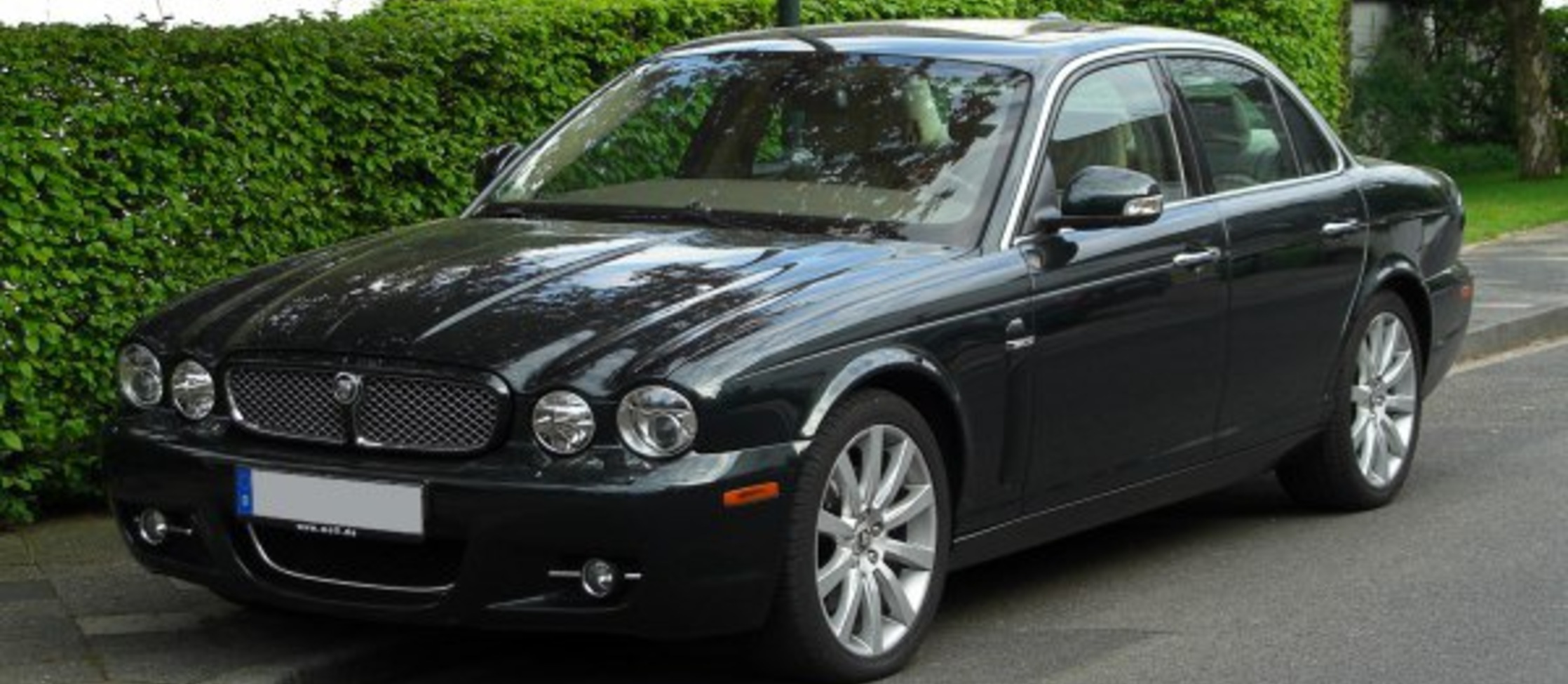 Jaguar XJ (X358) XJ8 3.5 V8 (258 Hp) Automatic 2007, 2008, 2009 