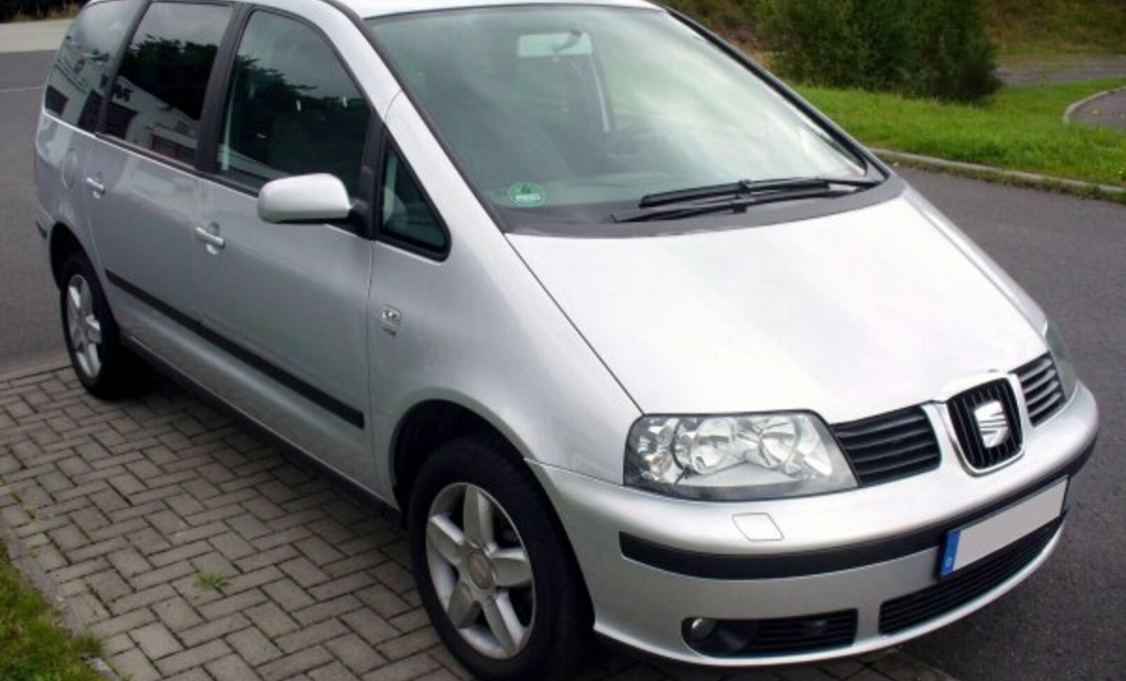 Seat Alhambra I (7M, facelift 2000) 2.8 V6 (204 Hp) 4 2000, 2001, 2002, 2003, 2004, 2005, 2006, 2007, 2008, 2009, 2010 